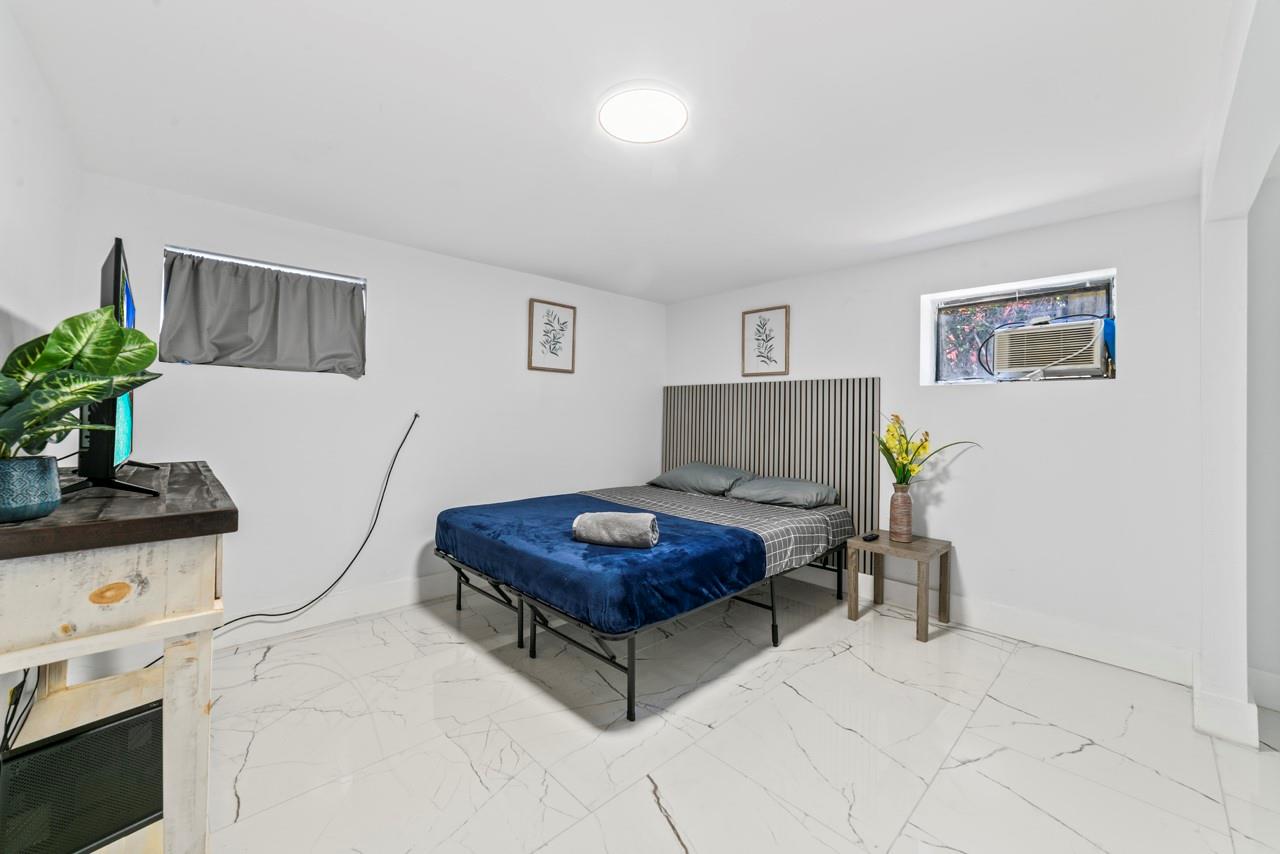 1215 NE 200th Street, Miami, FL 33179