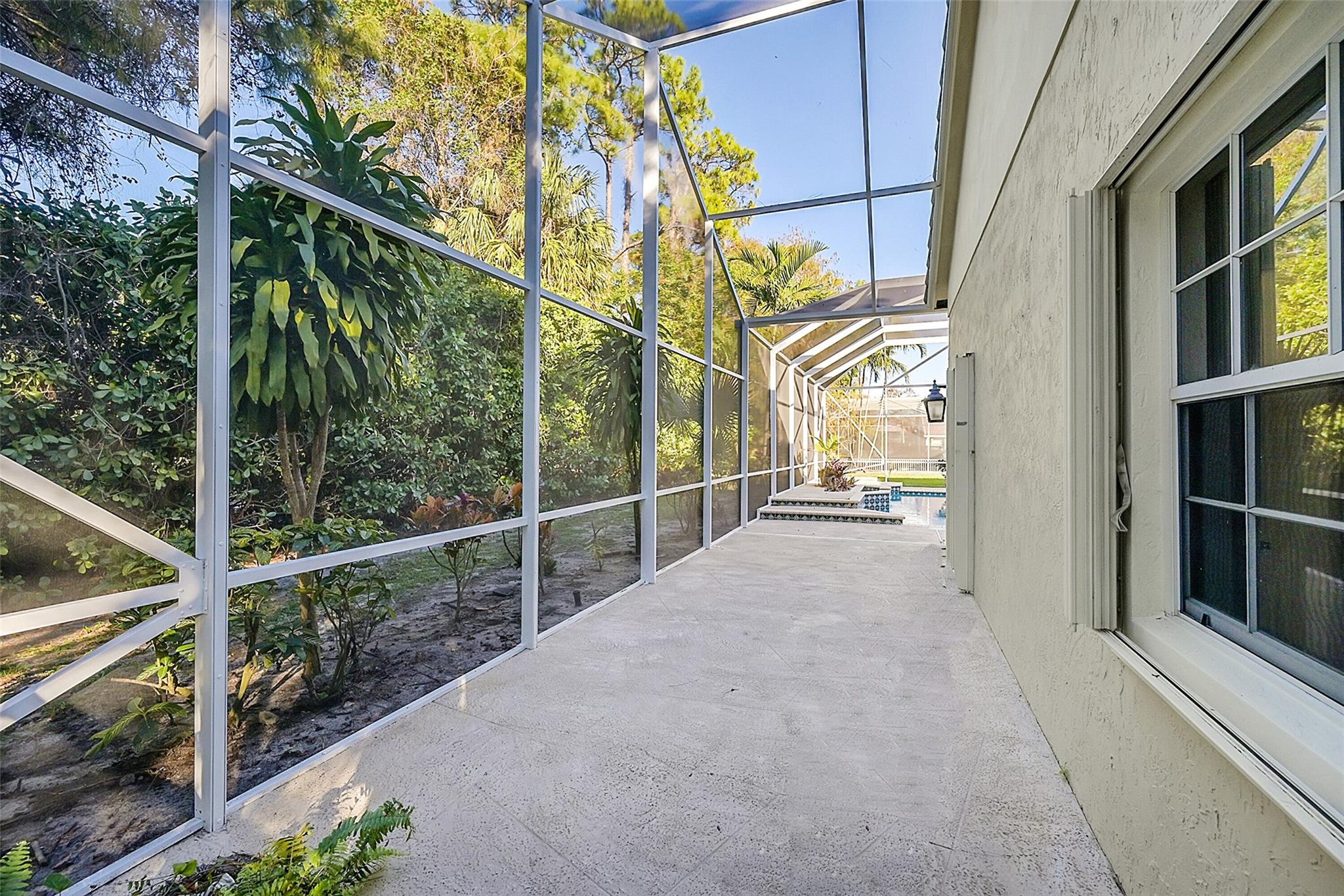 Photo for 618 Cypress Green Circle, Wellington, FL 33414 - Listing #FX-10480409 618 Cypress Green Circle, Wellington, FL 33414