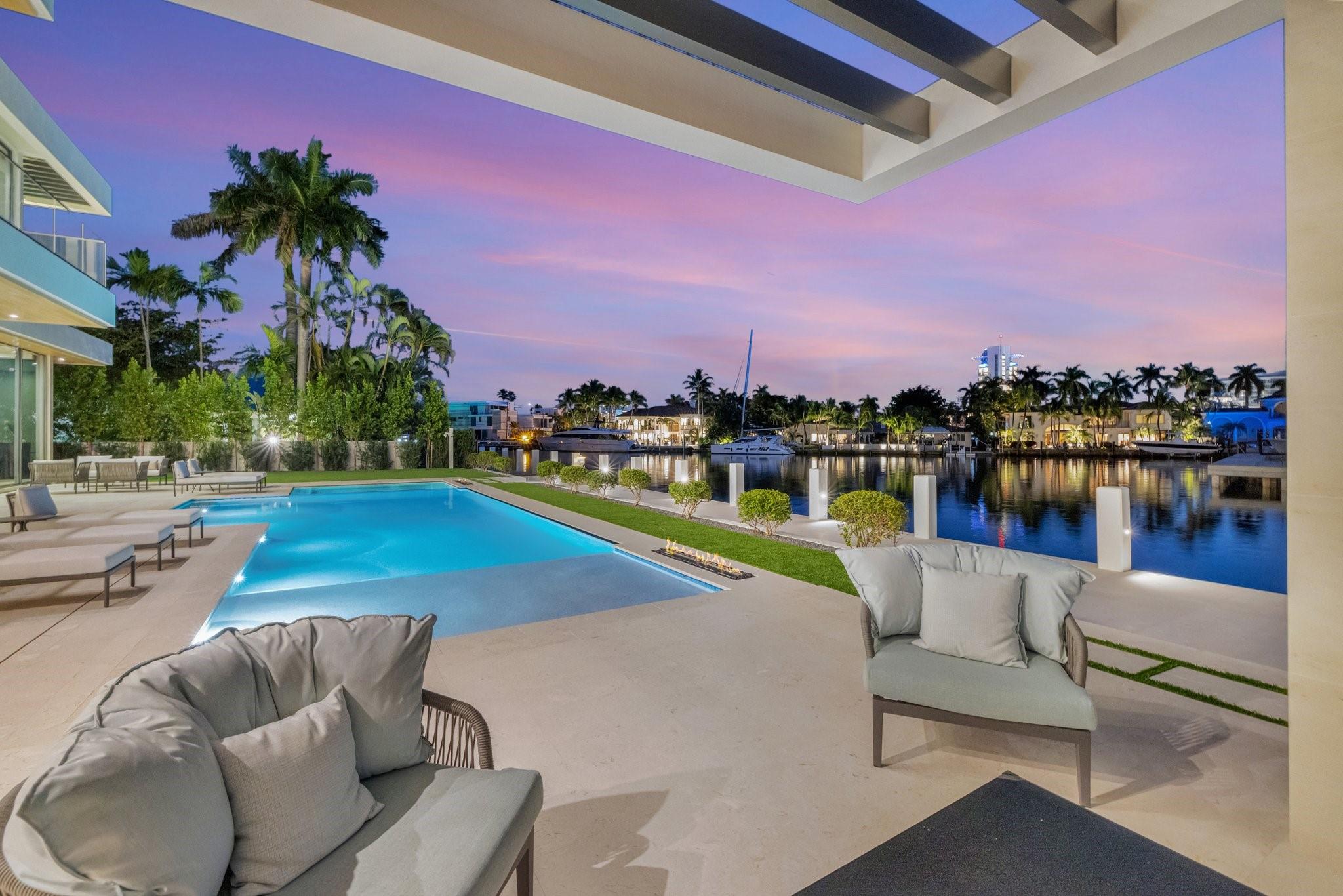 Photo for 2560 Del Lago Drive, Fort Lauderdale, FL 33316 - Listing #FX-10483159 2560 Del Lago Drive, Fort Lauderdale, FL 33316