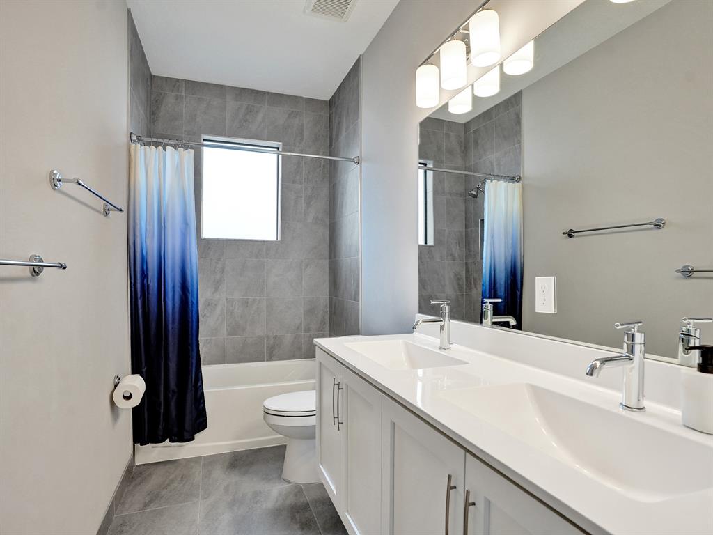 Photo for 10805 Oceano Way, Parkland, FL 33076 - Listing #FX-10428266 10805 Oceano Way, Parkland, FL 33076