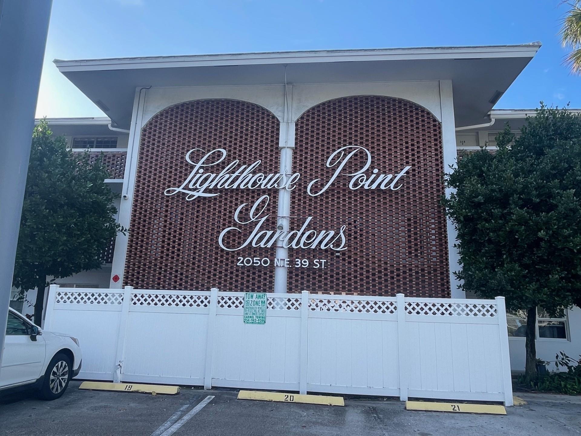 Photo for 2050 NE 39th Street, 211W, Lighthouse Point, FL 33064 - listing #FX-10533363 2050 NE 39th Street, 211W, Lighthouse Point, FL 33064