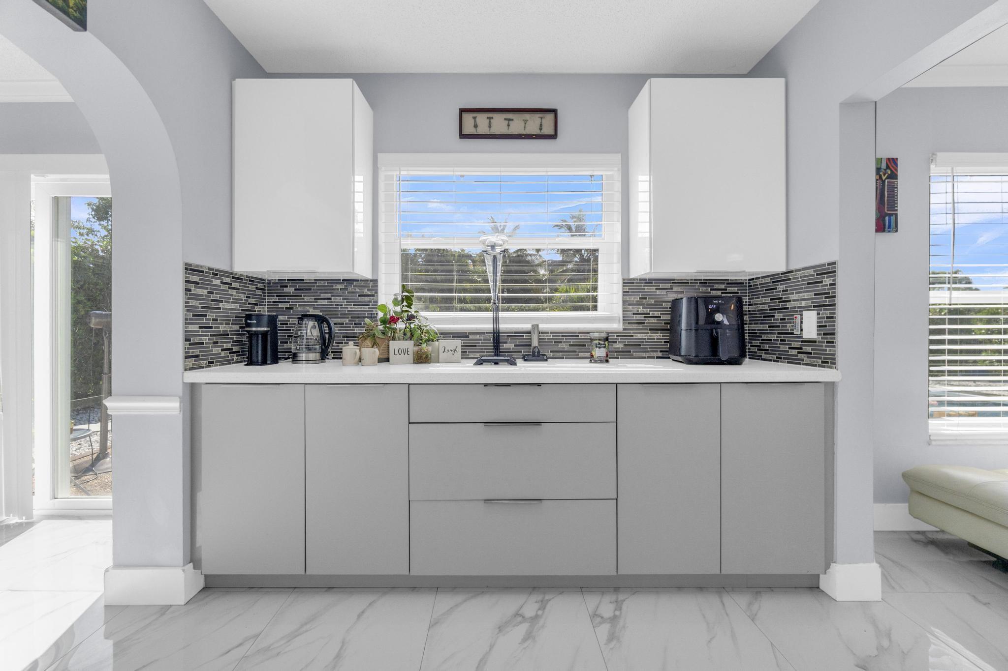 7506 NW 41st Street, Coral Springs, FL 33065