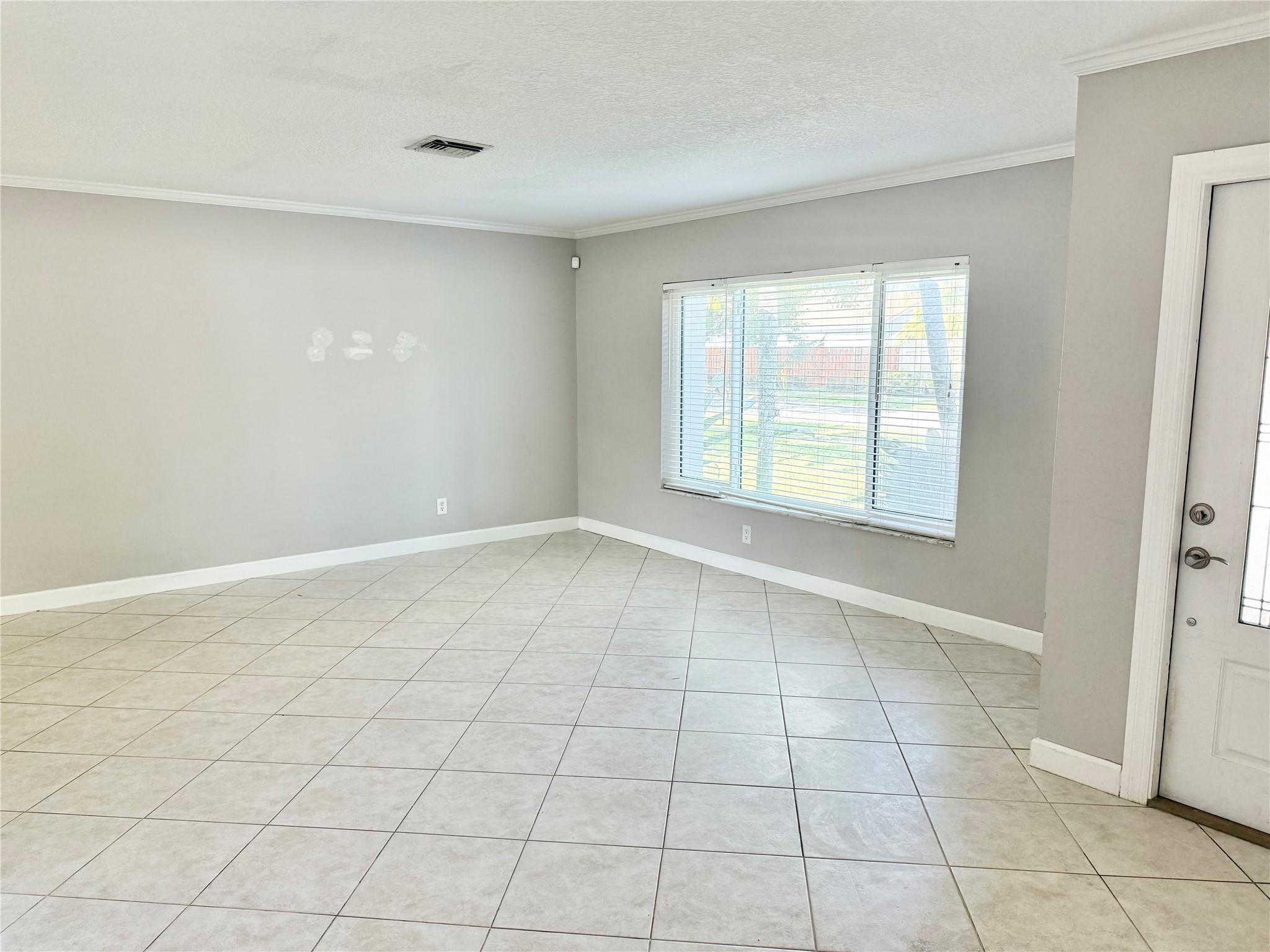 9850 NW 25th Court, Coral Springs, FL 33065