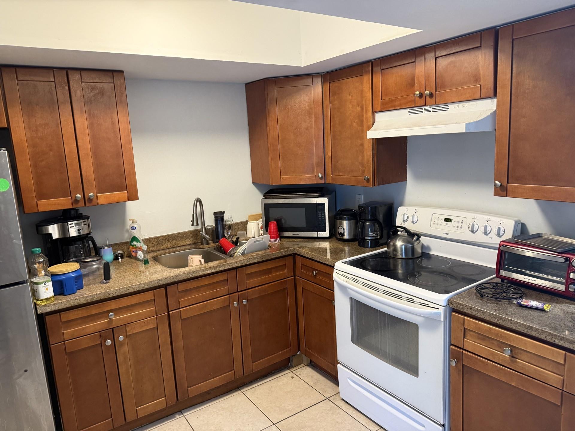 7541 NW 44th Court, Coral Springs, FL 33065