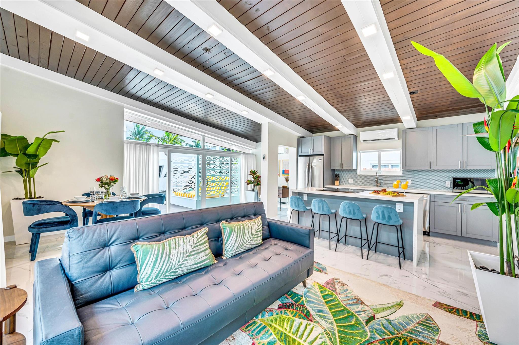 2732 NE 15th Street, Fort Lauderdale, FL 33304