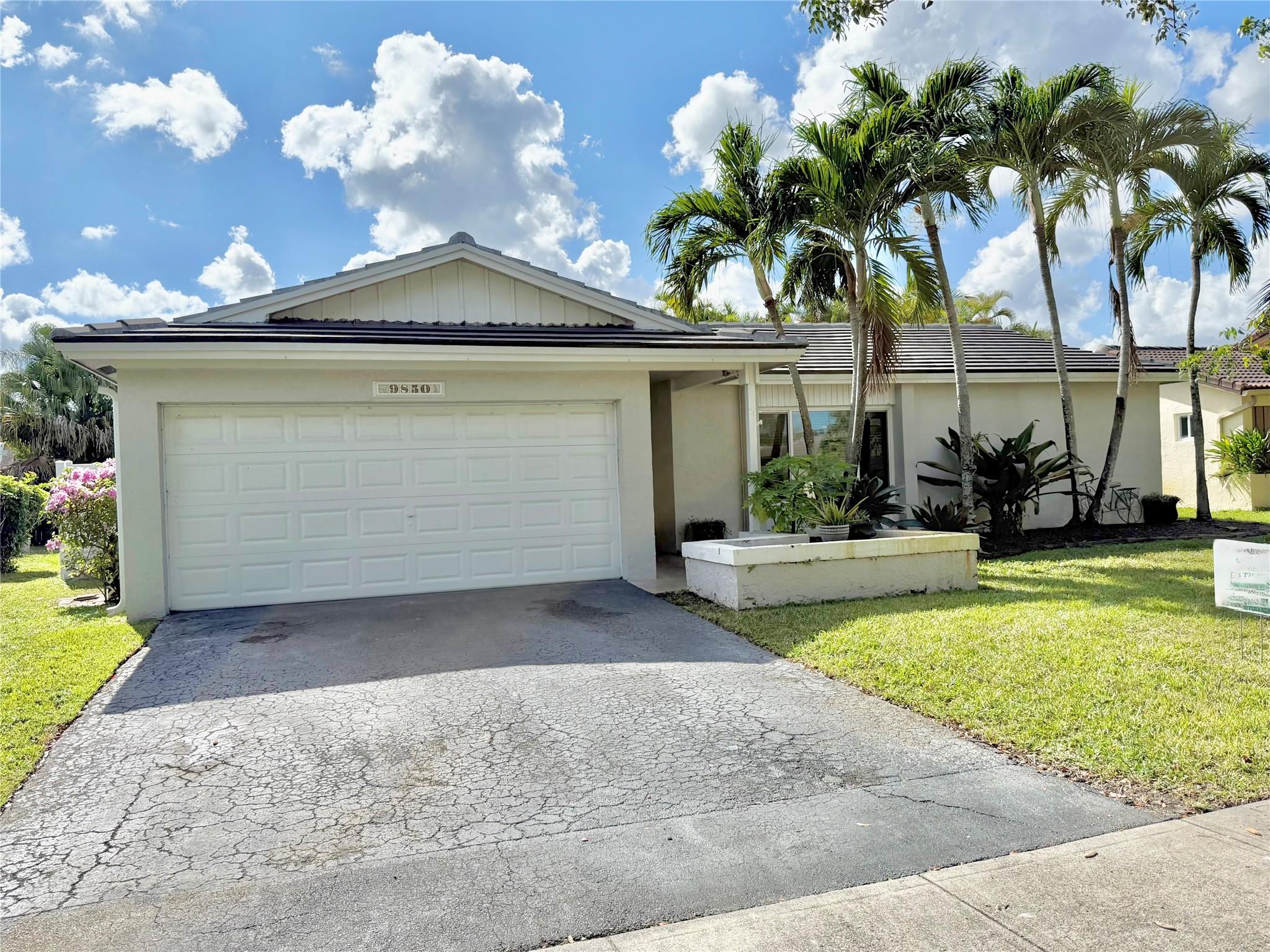 9850 NW 25th Court, Coral Springs, FL 33065