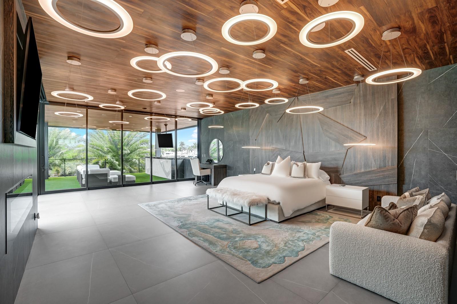 671 Middle River Drive, Fort Lauderdale, FL 33304