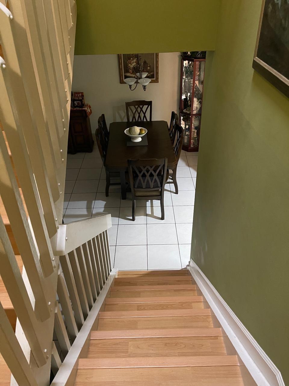 9520 SW 1st Place 6B, Coral Springs, FL 33071