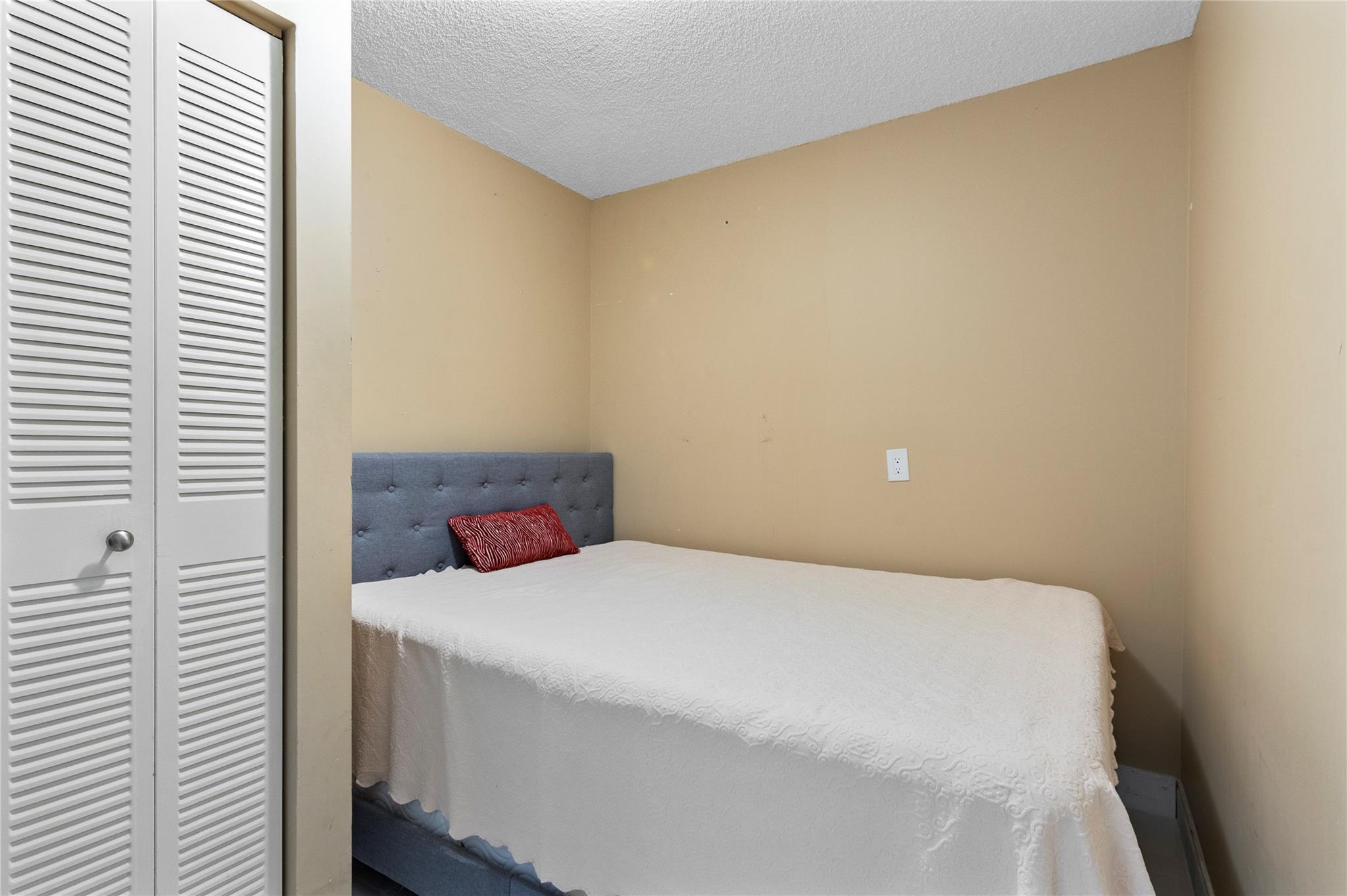 Photo for 6217 Balboa Circle, 304, Boca Raton, FL 33433 - Listing #FX-10503105 6217 Balboa Circle, 304, Boca Raton, FL 33433