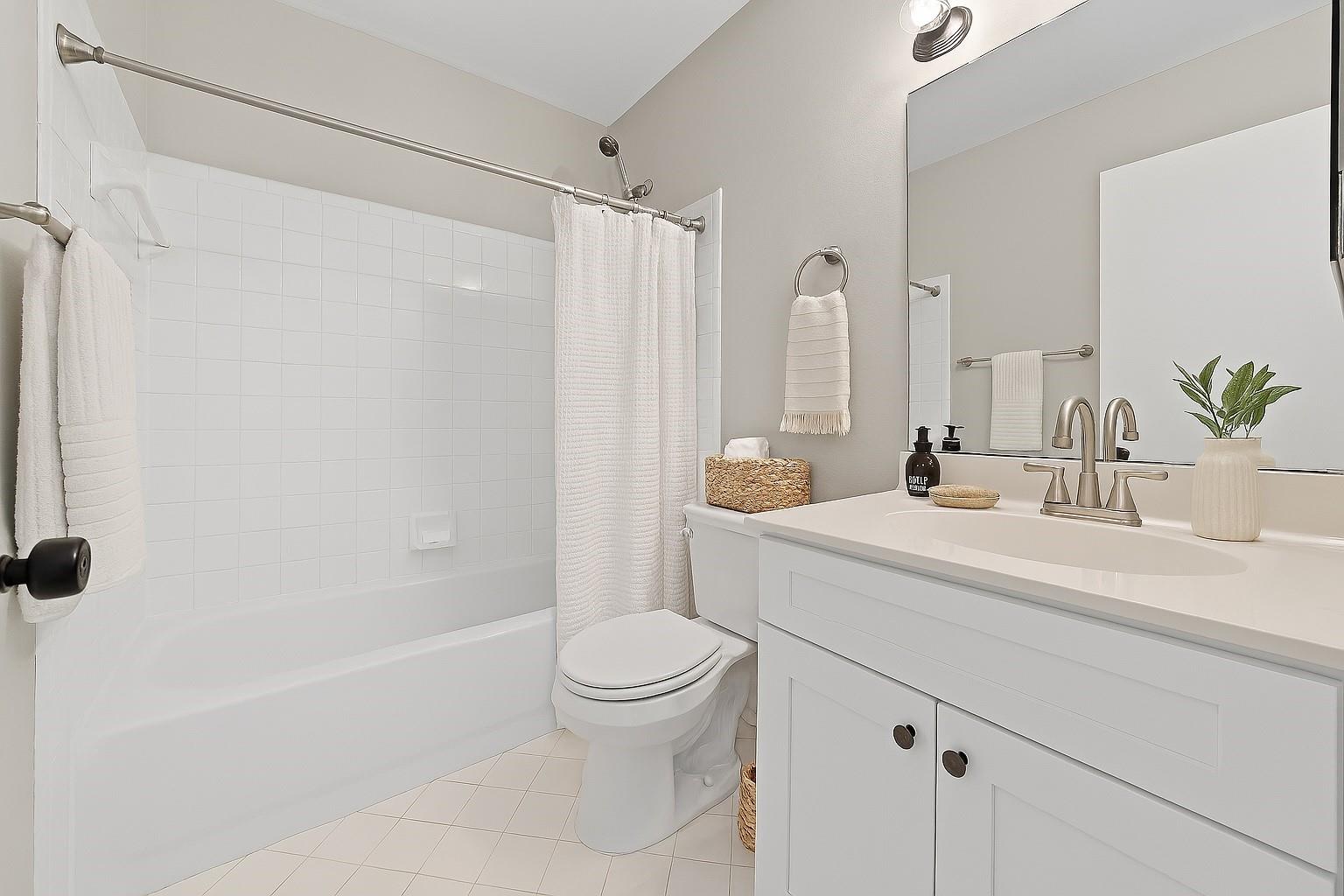 8743 NW 6th Court, Coral Springs, FL 33071