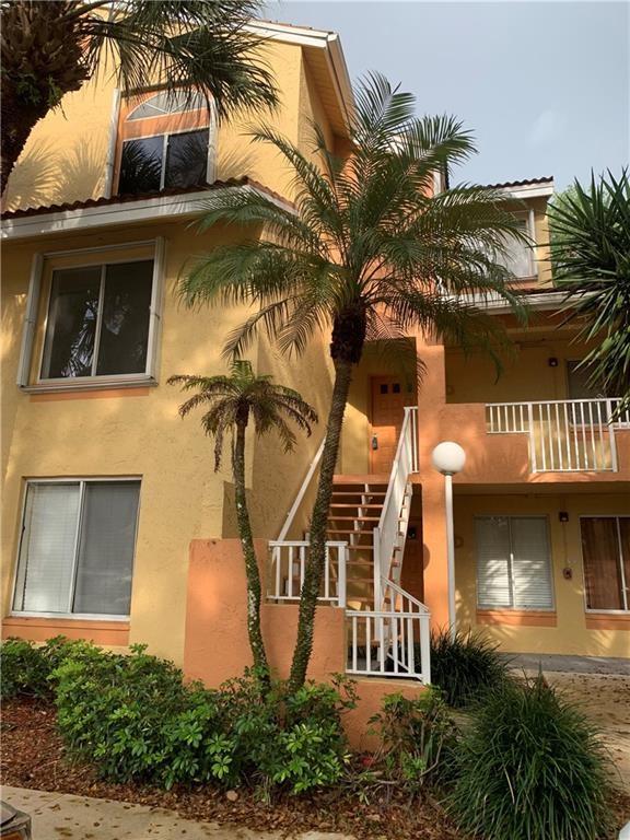 1043 Coral Club Drive, Coral Springs, FL 33071