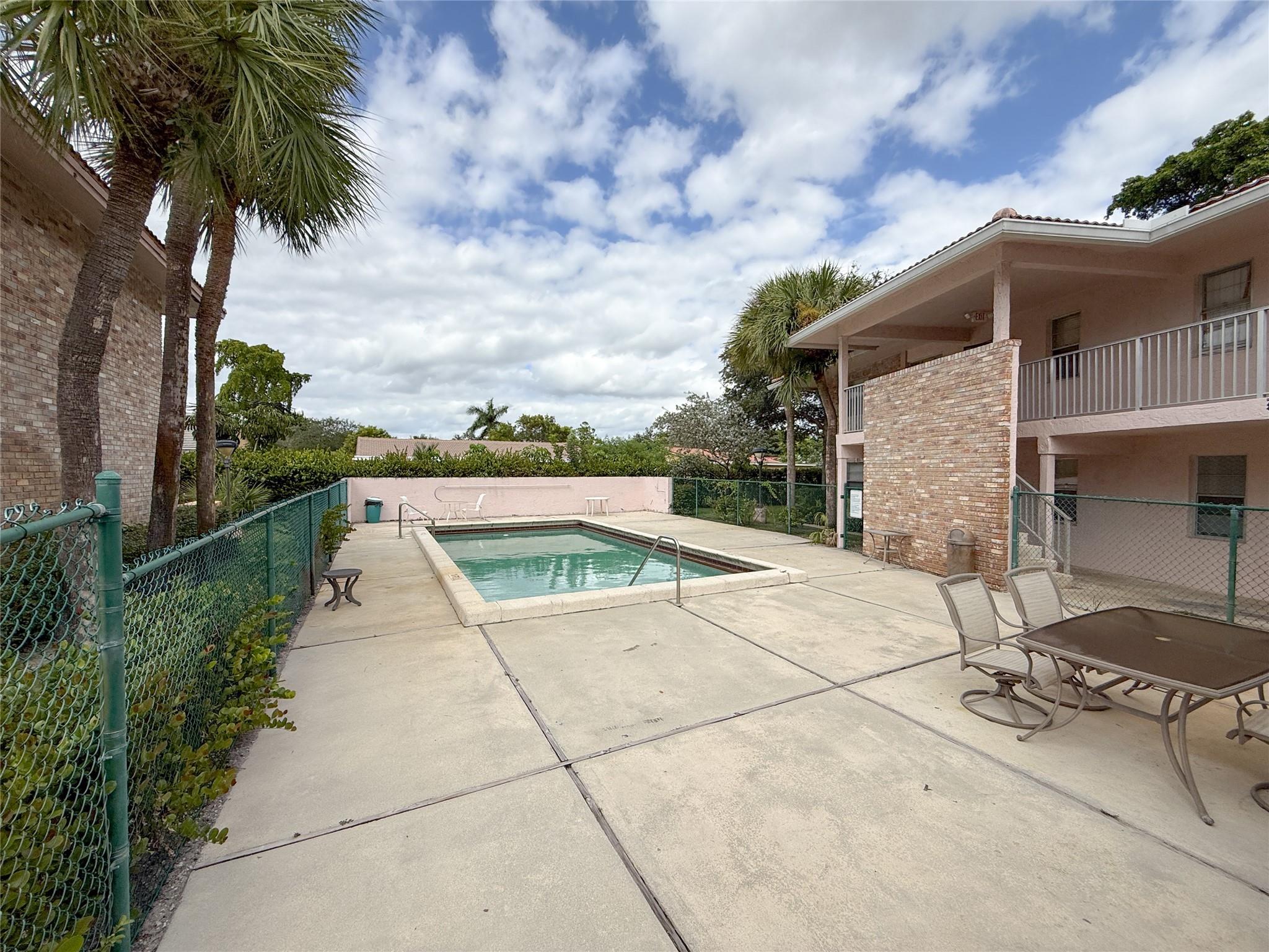 8401 Royal Palm Boulevard 8401, Coral Springs, FL 33065