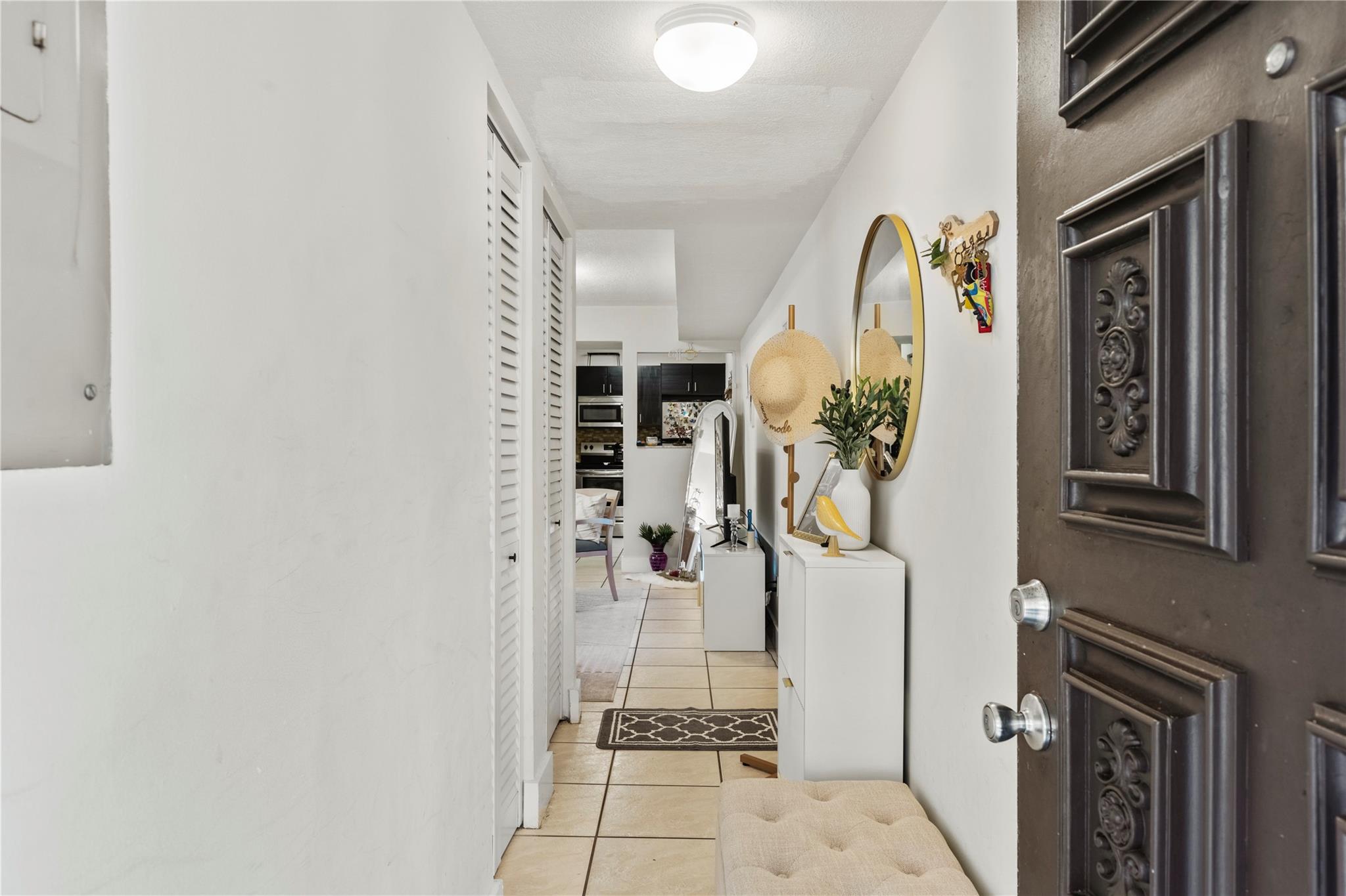 10710 Royal Palm Boulevard 2-2, Coral Springs, FL 33065