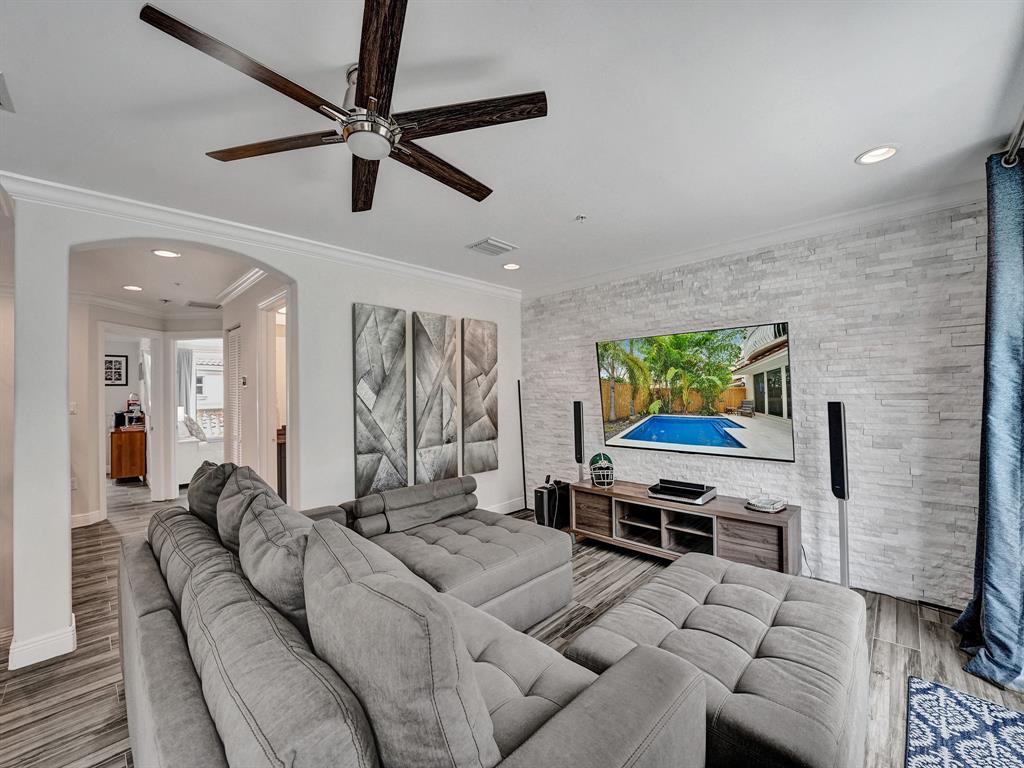 Photo for 1364 Bayview Drive, 1364, Fort Lauderdale, FL 33304 - Listing #FX-10418845 1364 Bayview Drive, 1364, Fort Lauderdale, FL 33304