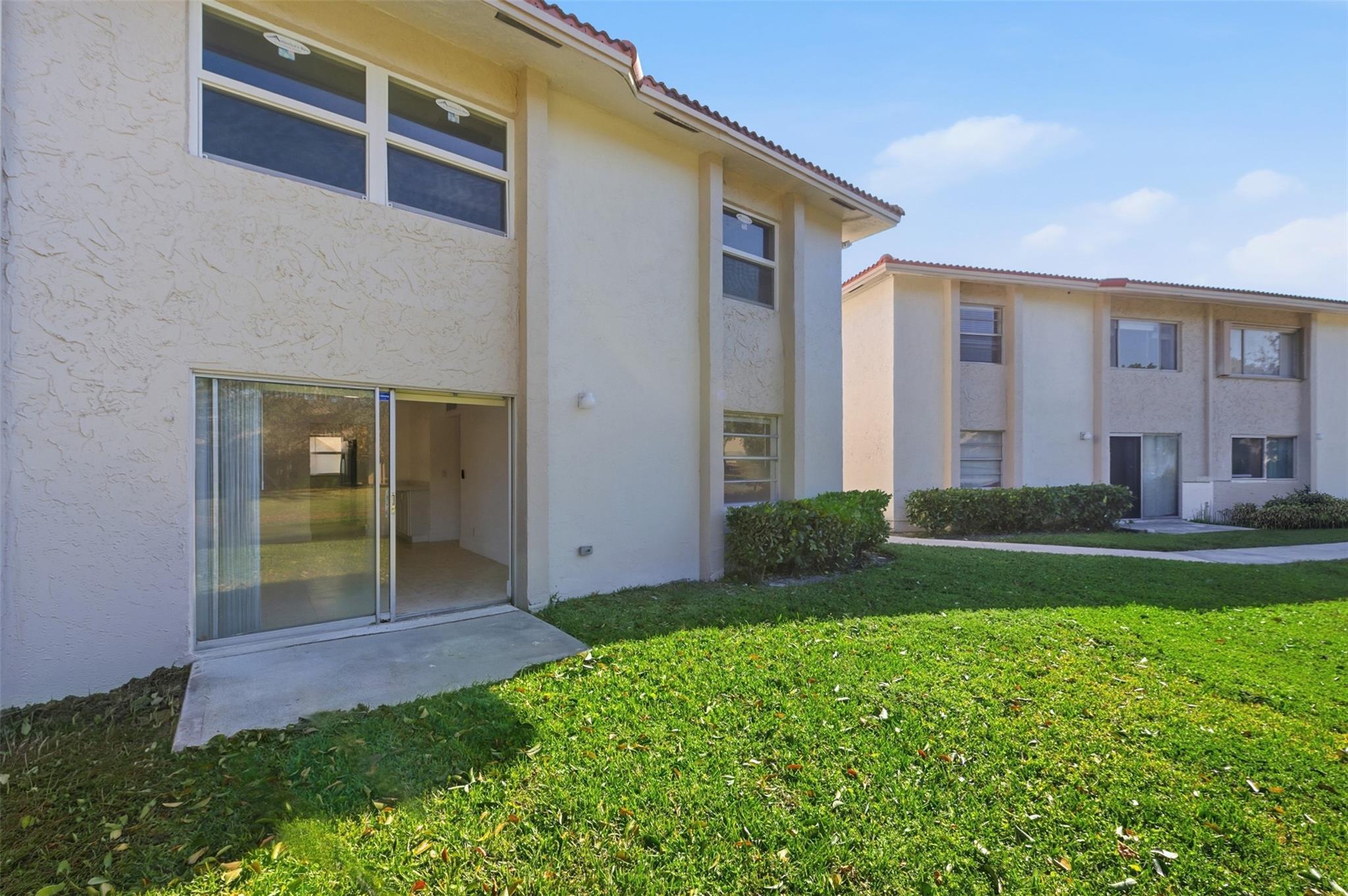 3228 Coral Ridge Drive 3228, Coral Springs, FL 33065