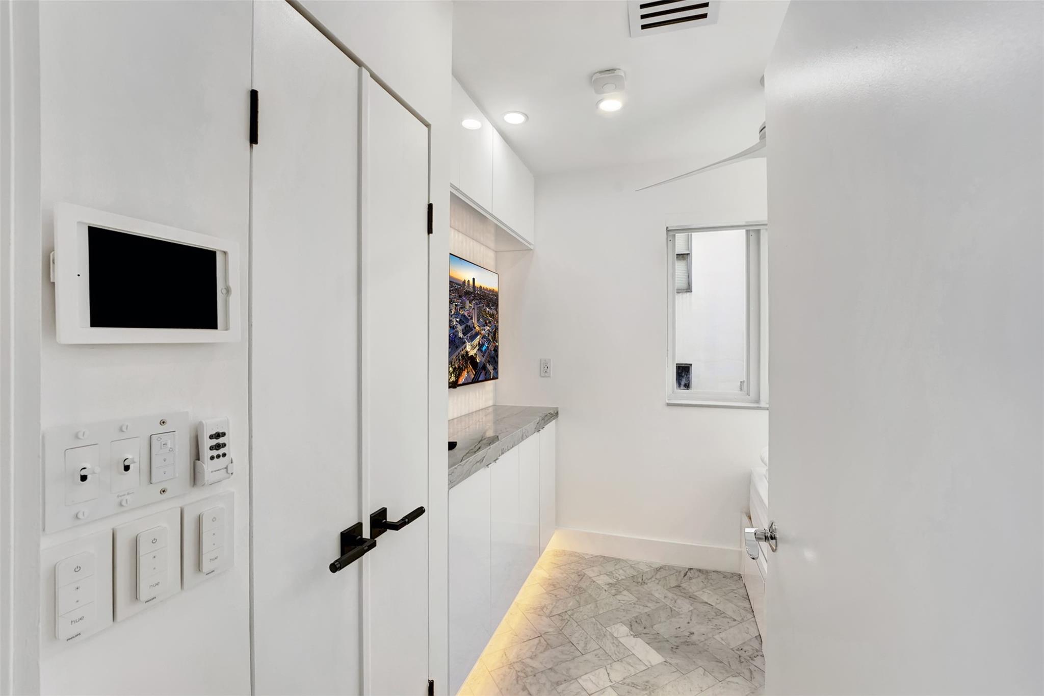 124 11th Street, Miami Beach, FL 33139