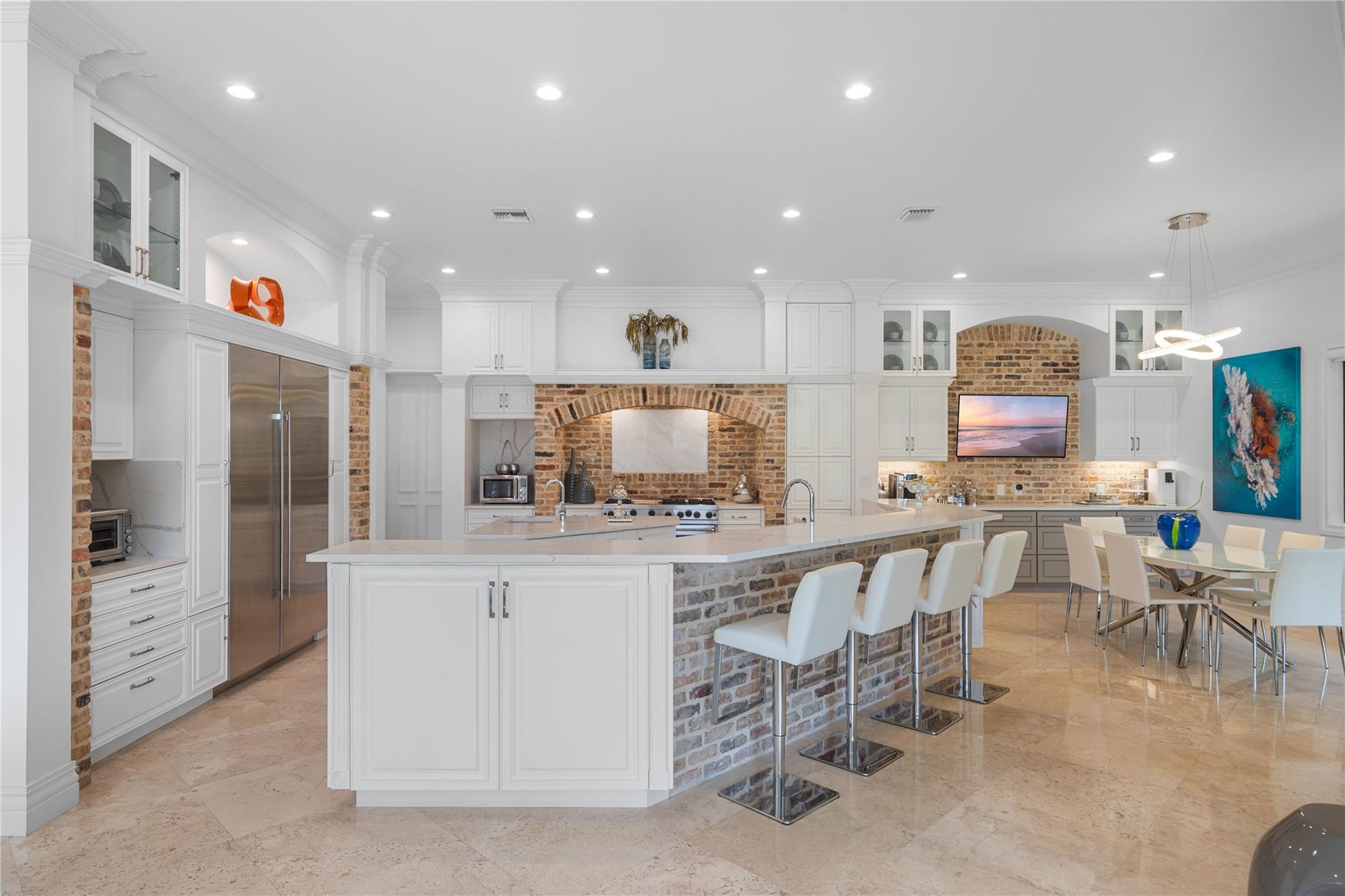 41 Compass Lane, Fort Lauderdale, FL 33308