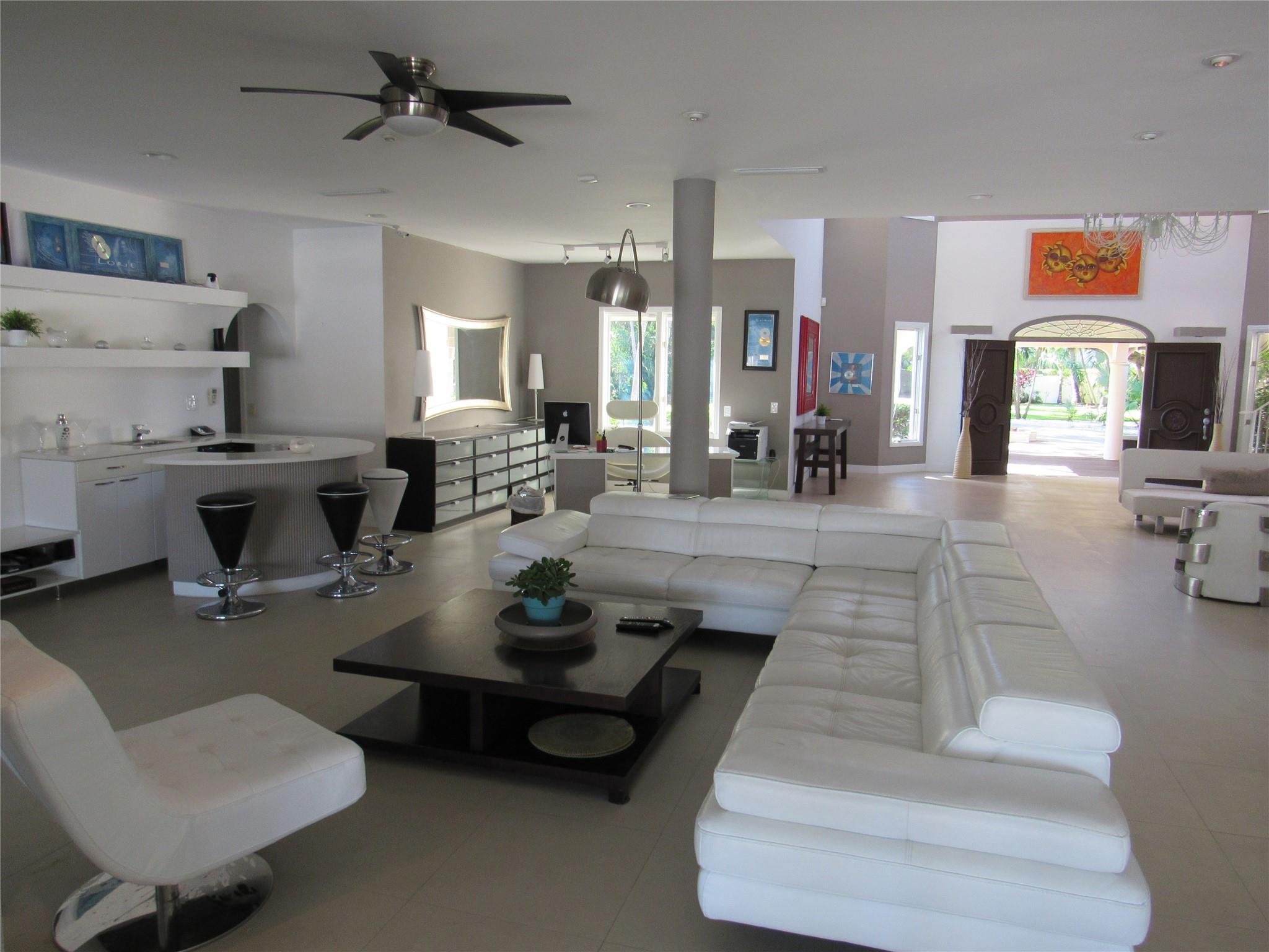 185 Palm Avenue, Miami Beach, FL 33139