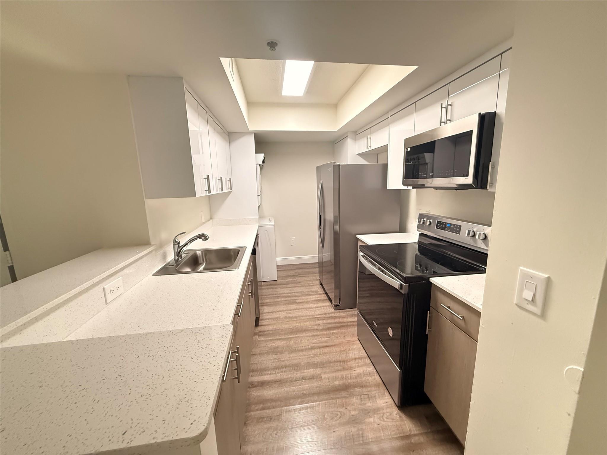 Photo for 18335 NW 68 Avenue, 255-201, Hialeah, FL 33015 - listing #FX-10534611 18335 NW 68 Avenue, 255-201, Hialeah, FL 33015