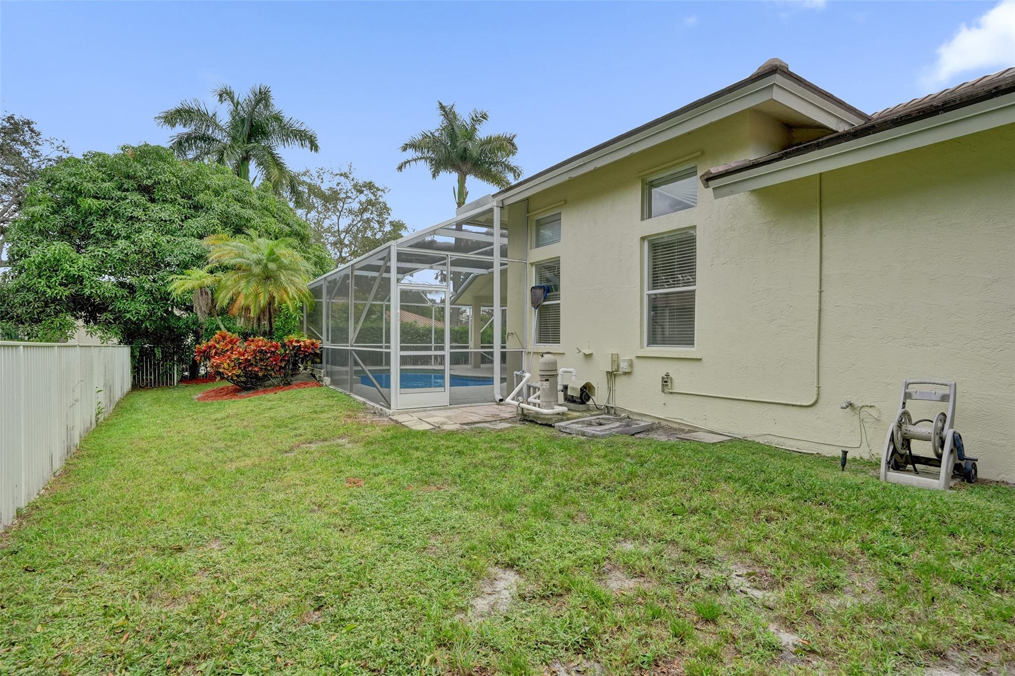 6411 NW 41st Street, Coral Springs, FL 33067
