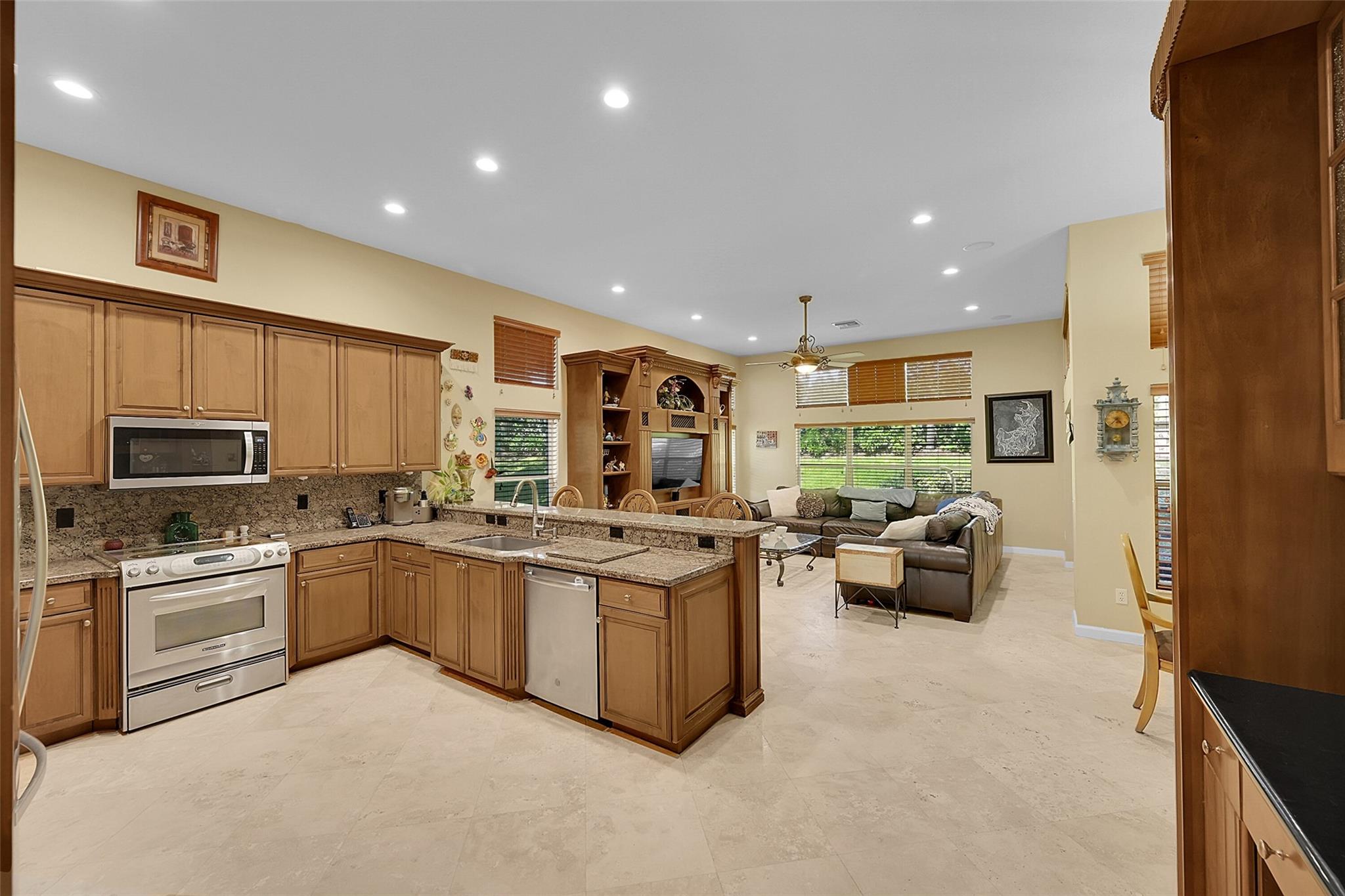 Photo for 7756 Kingsley Palm Terrace, Lake Worth, FL 33467 - Listing #FX-10509198 7756 Kingsley Palm Terrace, Lake Worth, FL 33467
