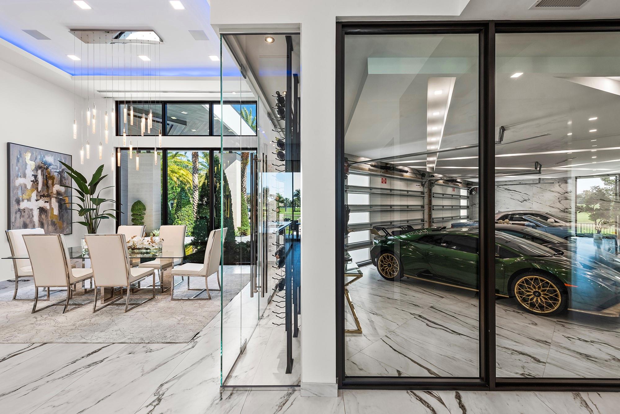 4041 Country Club Lane, Fort Lauderdale, FL 33308