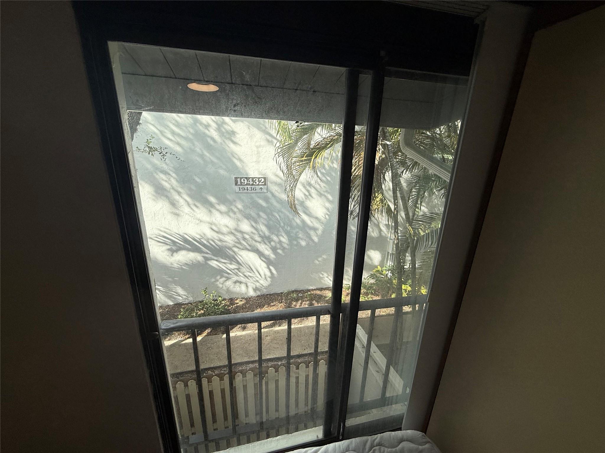 19428 NE 26th Avenue 103, Miami, FL 33180