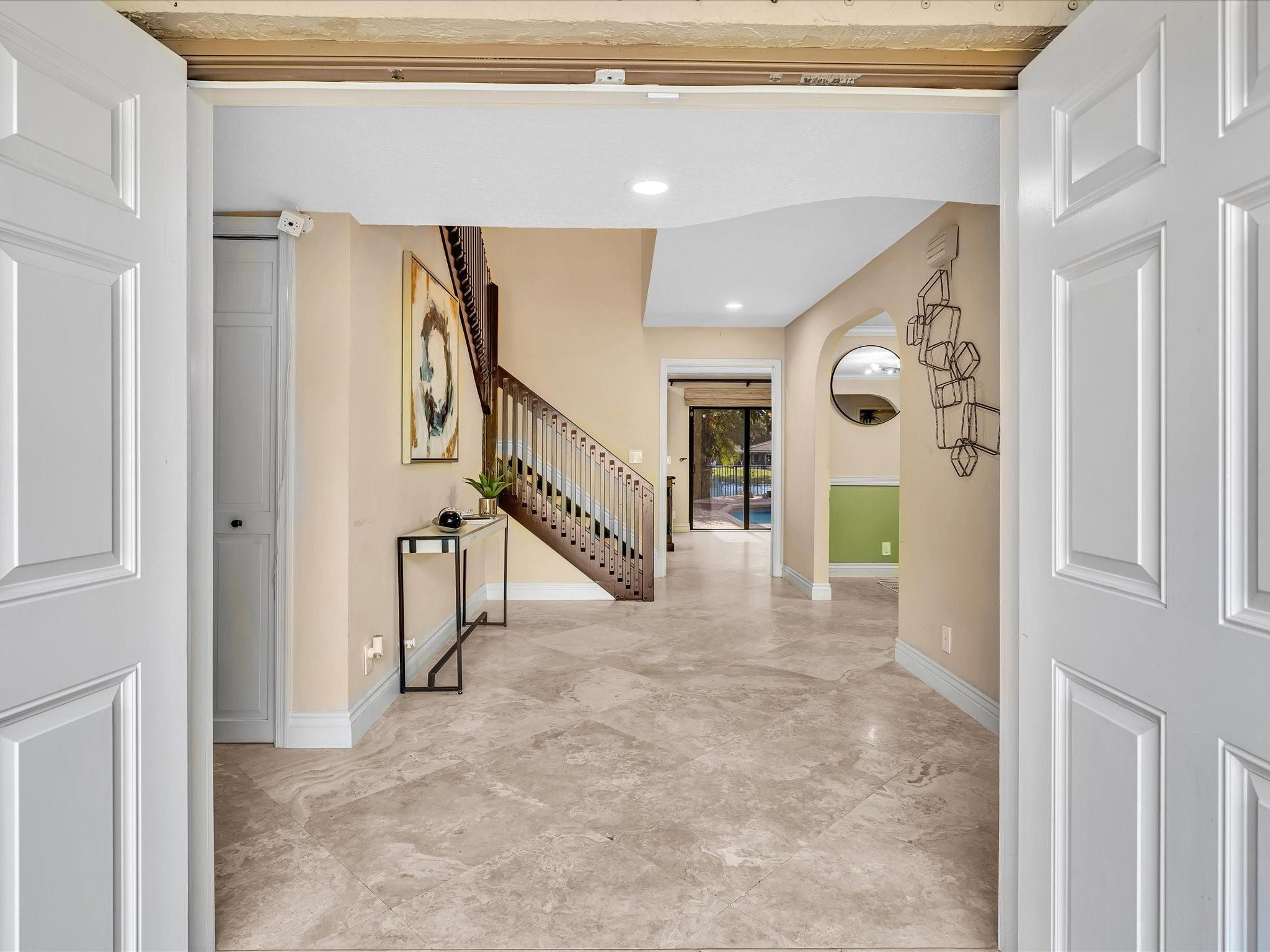 10320 NW 6th Street, Coral Springs, FL 33071