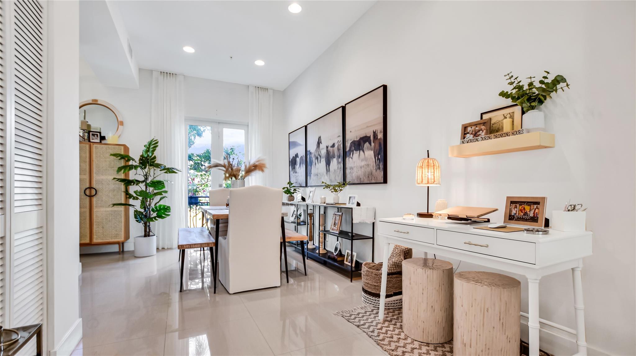 Photo for 816 NE 7th Street, C, Fort Lauderdale, FL 33004 - Listing #FX-10495571 816 NE 7th Street, C, Fort Lauderdale, FL 33004
