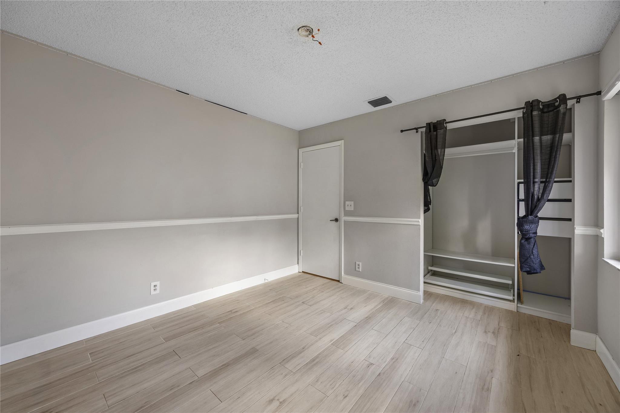 5302 NW 64th Way, Coral Springs, FL 33067