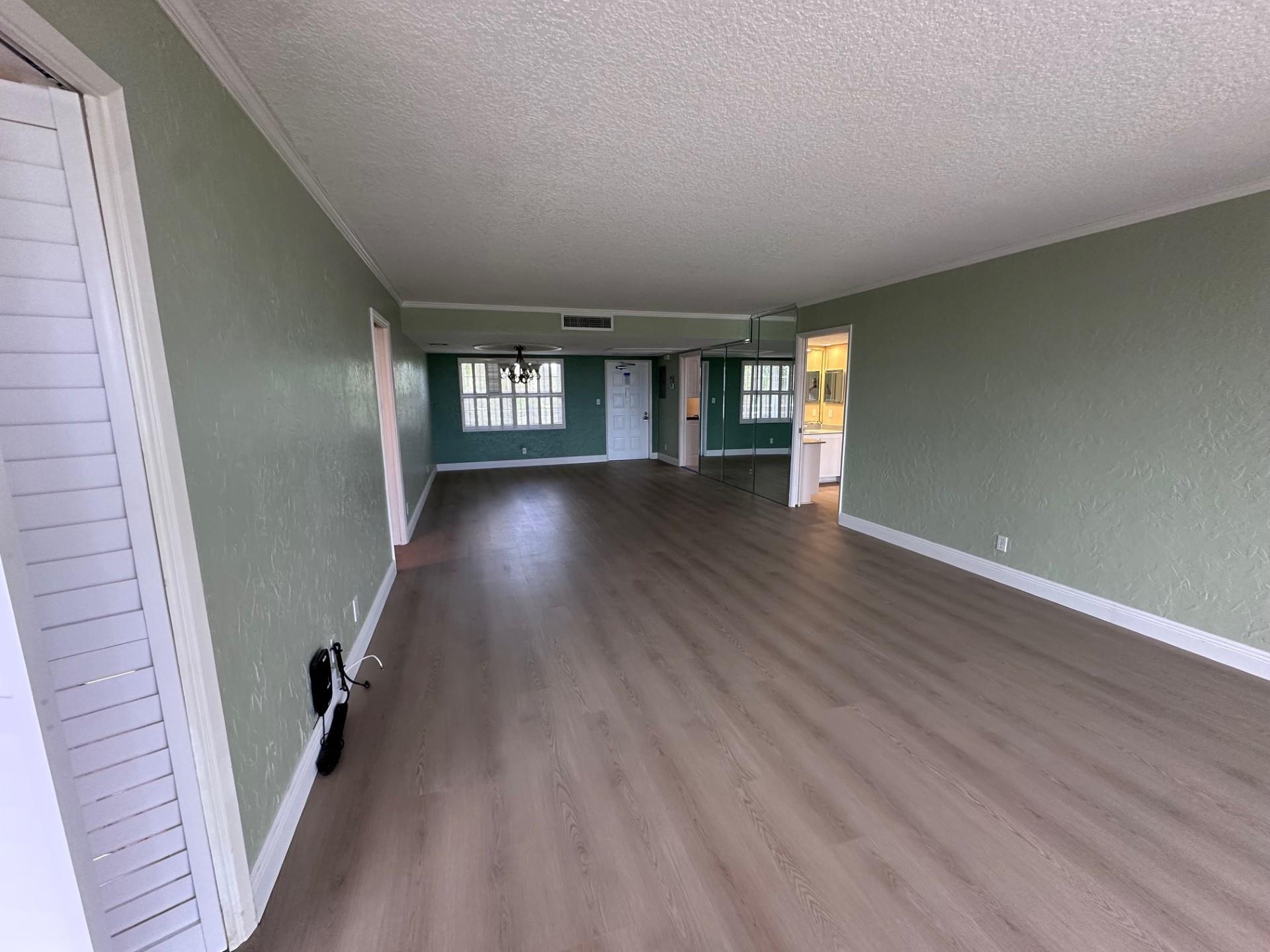 Photo for 3850 Oaks Clubhouse Drive, 403, Pompano Beach, FL 33069 - Listing #FX-10500367 3850 Oaks Clubhouse Drive, 403, Pompano Beach, FL 33069