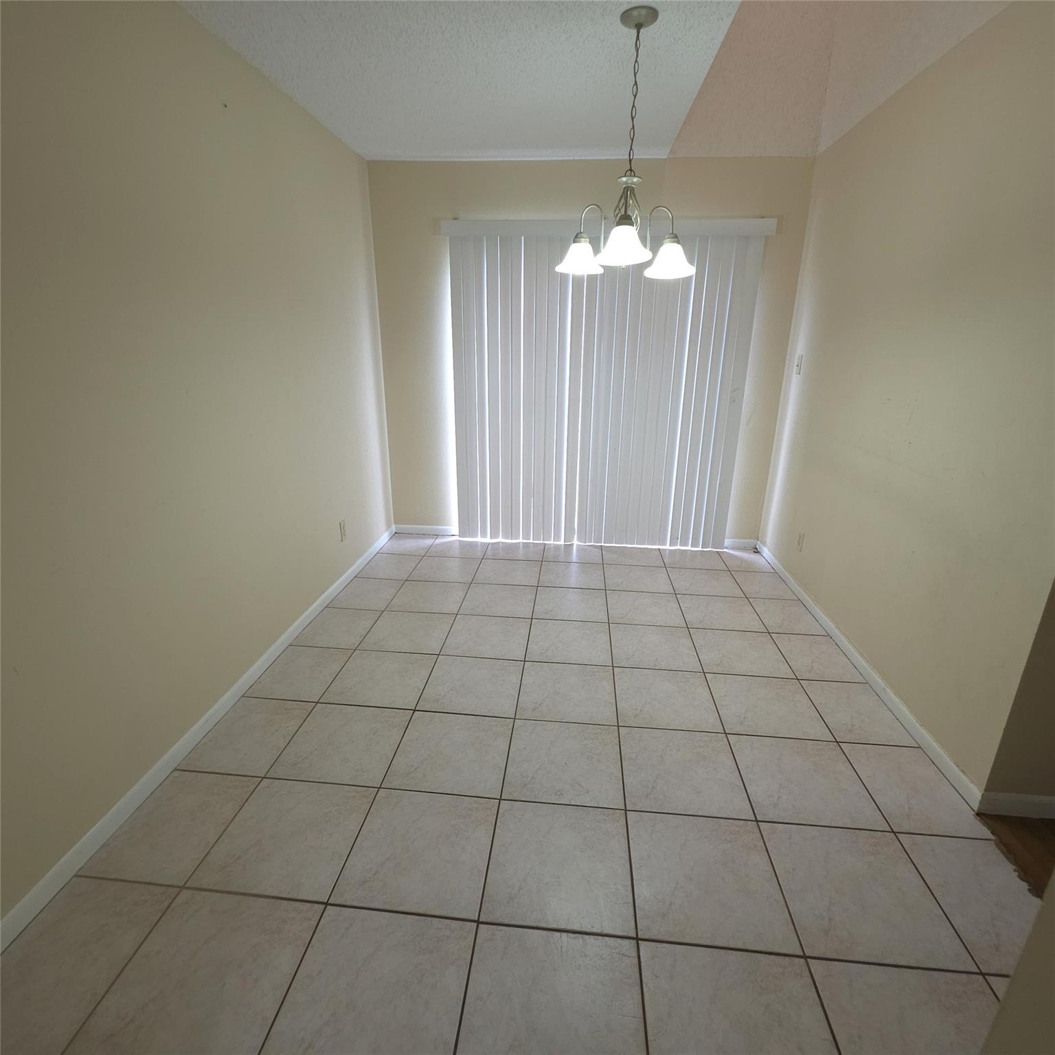 9959 W Atlantic Boulevard, Coral Springs, FL 33071