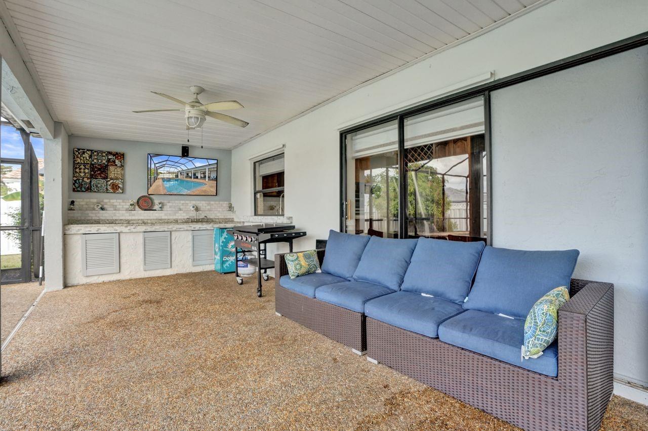 326 NW 101st Terrace, Coral Springs, FL 33071