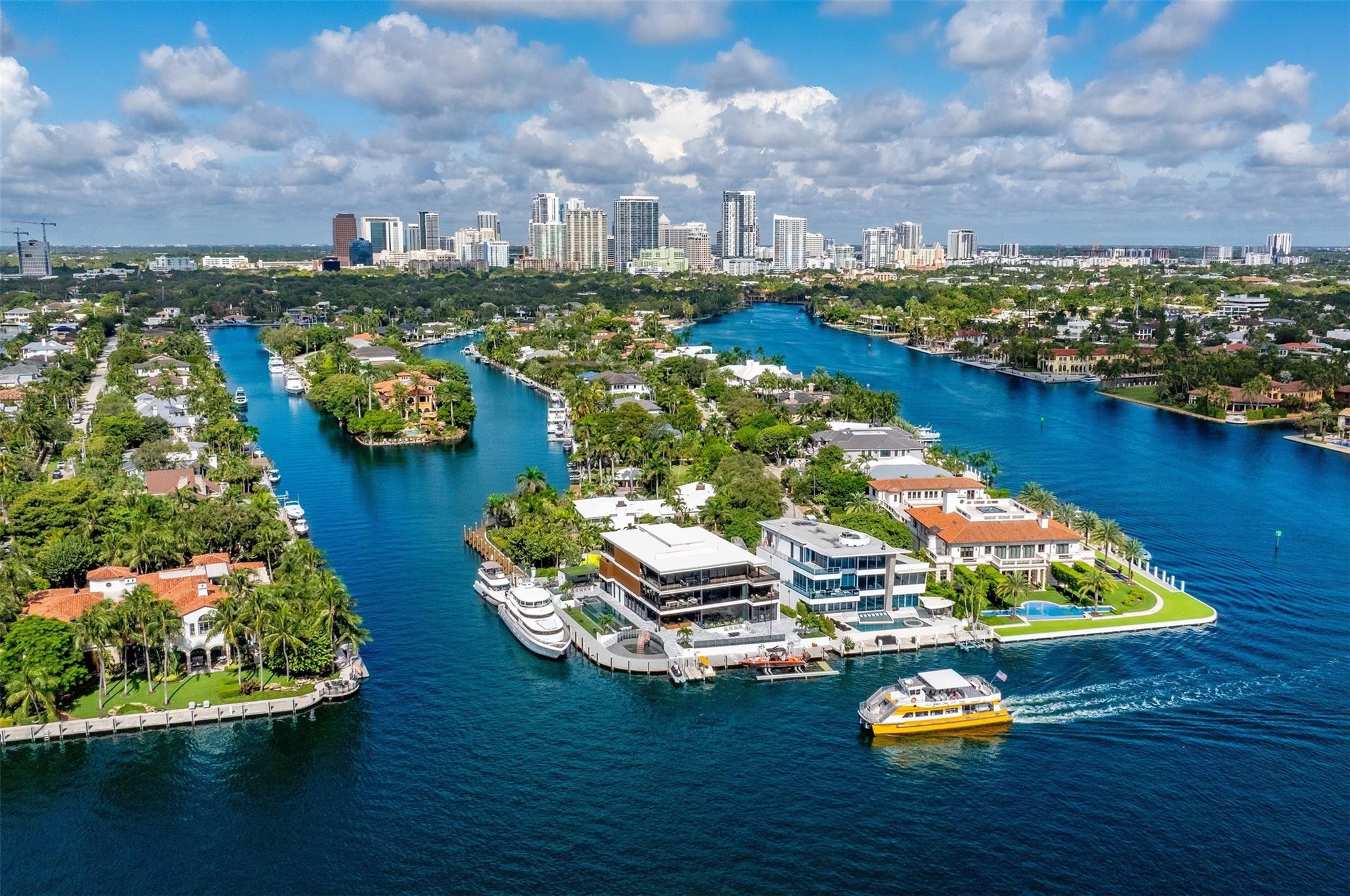 1845 SE 7th Street, Fort Lauderdale, FL 33316