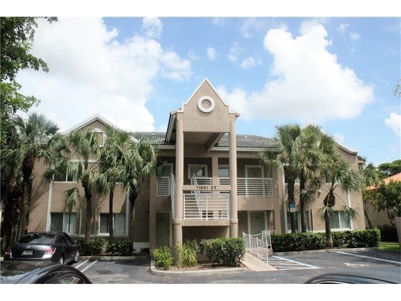Photo for 11607 Royal Palm Boulevard, 11607, Coral Springs, FL 33065 - listing #FX-10534504 11607 Royal Palm Boulevard, 11607, Coral Springs, FL 33065