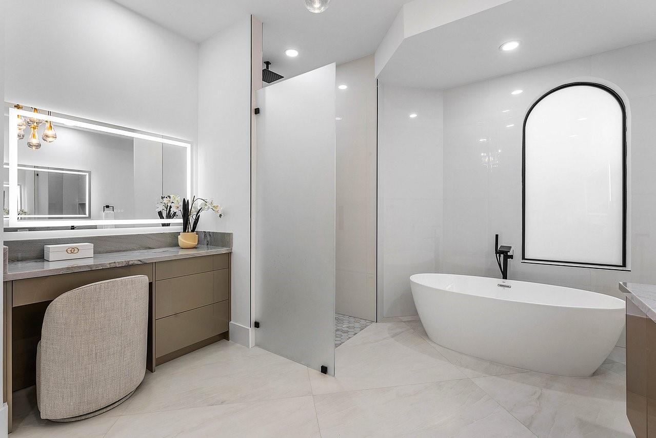 Photo for 17849 Villa Club Way, Boca Raton, FL 33496 - Listing #FX-10518614 17849 Villa Club Way, Boca Raton, FL 33496