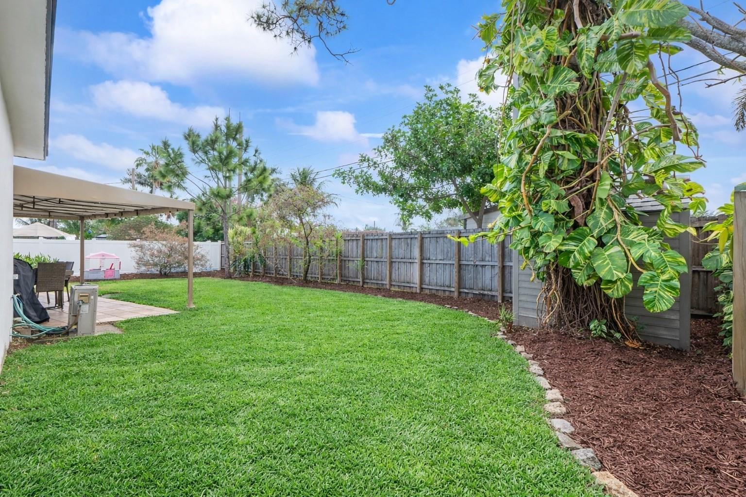 ***Disclaimer: note that the grass and some areas have been virtually enhanced for visual purposes.