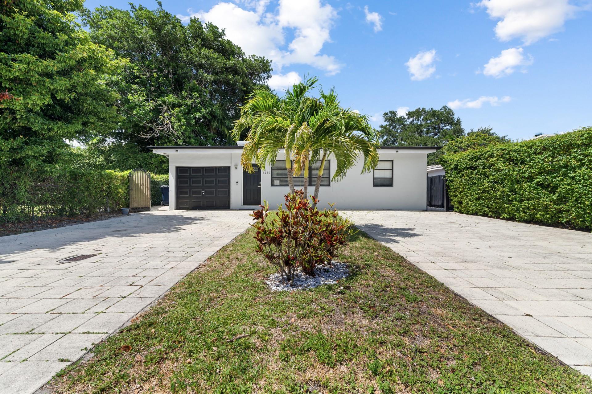 6375 SW 29th Street, Miami, FL 33155