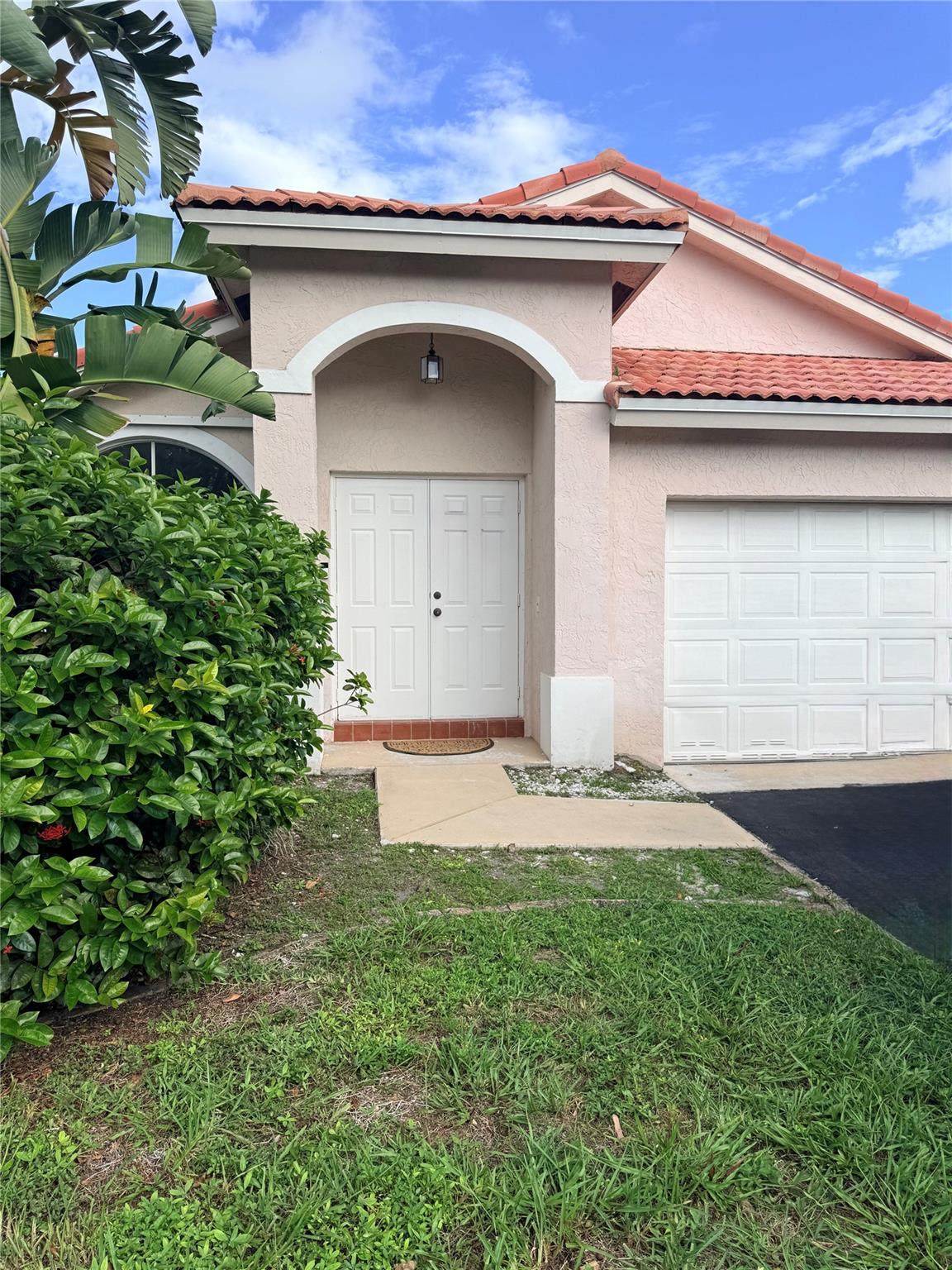 Photo for 3380 NW 78th Avenue, Margate, FL 33063 - listing #FX-10534405 3380 NW 78th Avenue, Margate, FL 33063