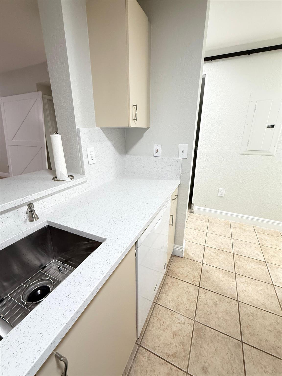 2901 Riverside Drive 102, Coral Springs, FL 33065