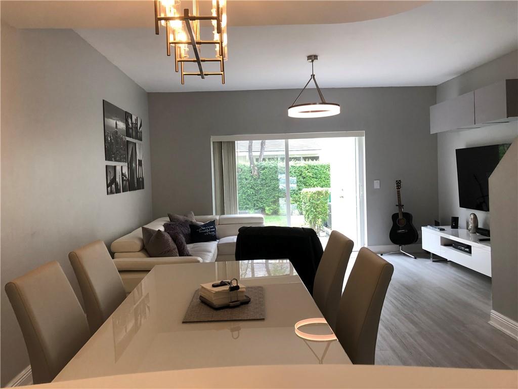 9960 NW 57th Mnr 9960, Coral Springs, FL 33076