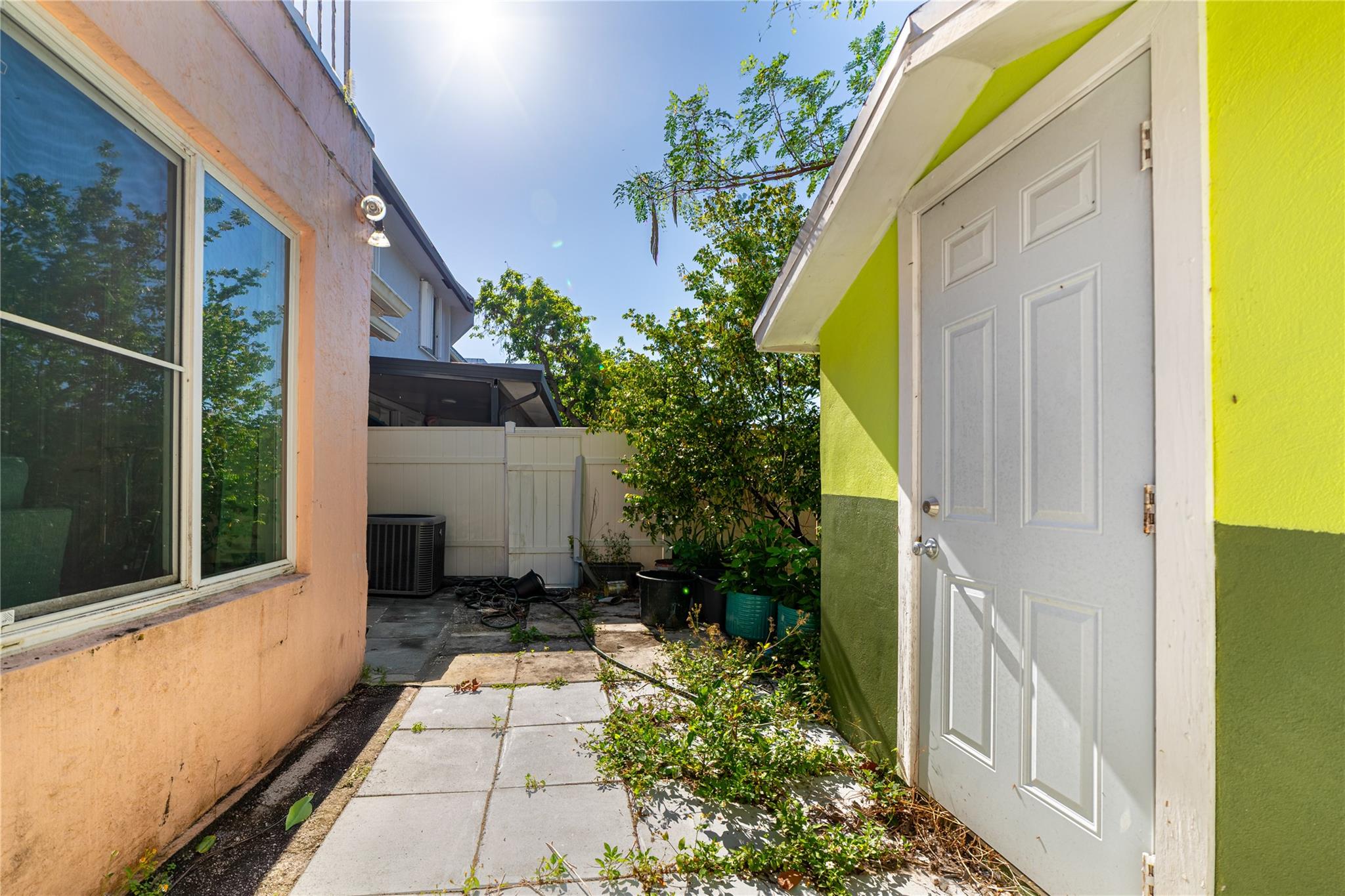 Photo for 6541 Boulevard, 6541, North Lauderdale, FL 33068 - Listing #FX-10478763 6541 Boulevard, 6541, North Lauderdale, FL 33068