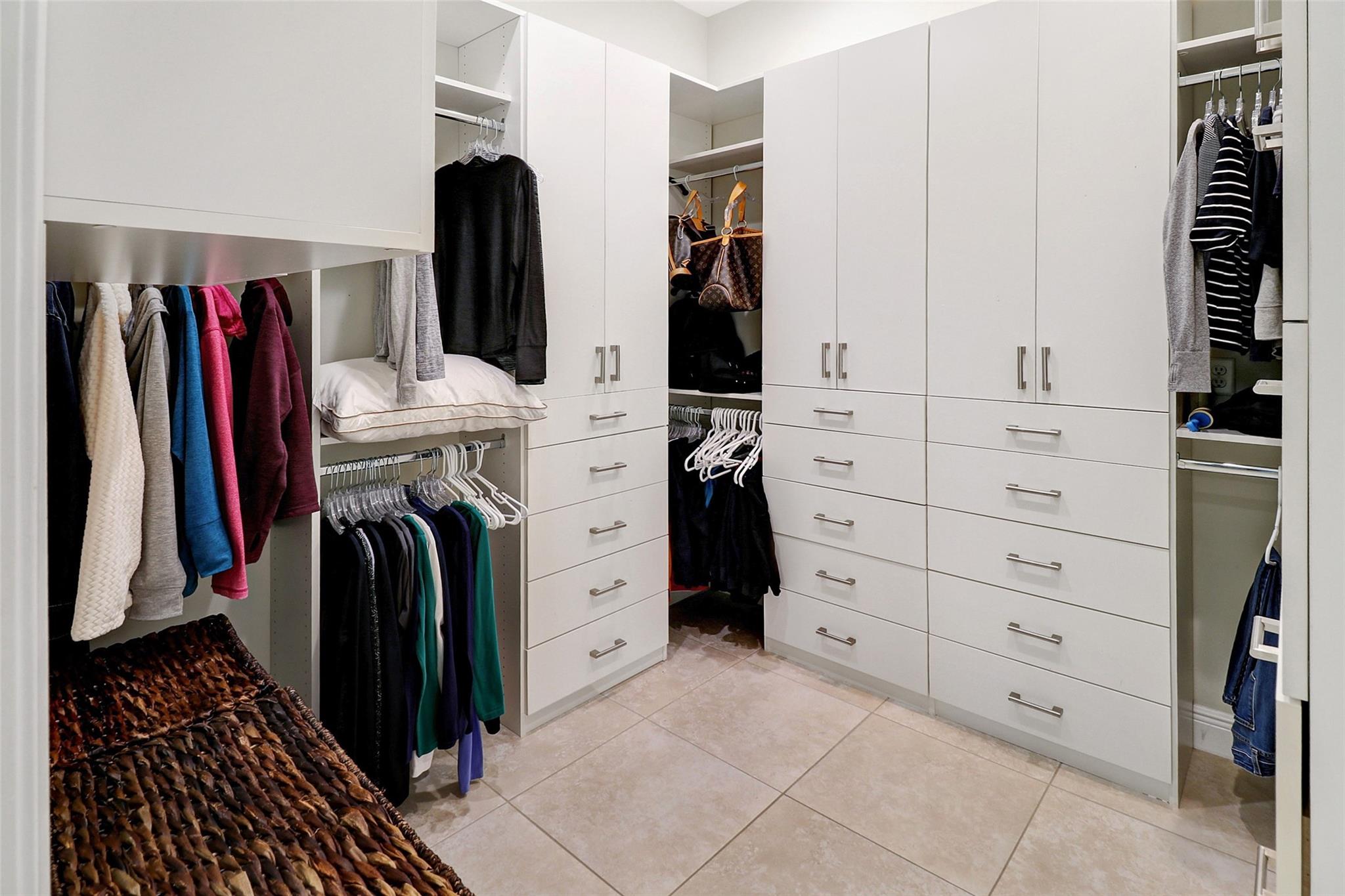 8805 NW 37th Drive, Coral Springs, FL 33065