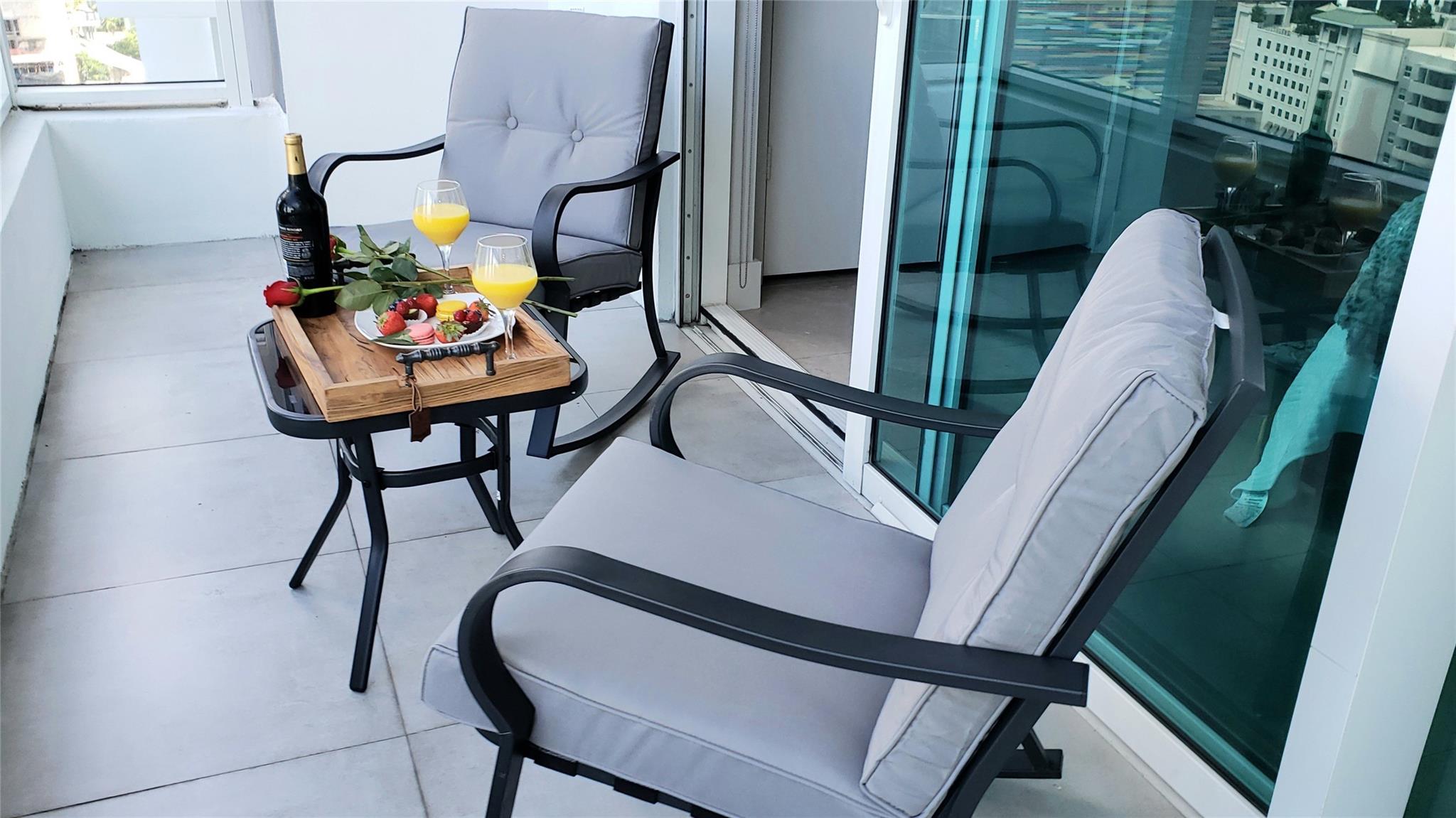 1080 Brickell Avenue 2105, Miami, FL 33131