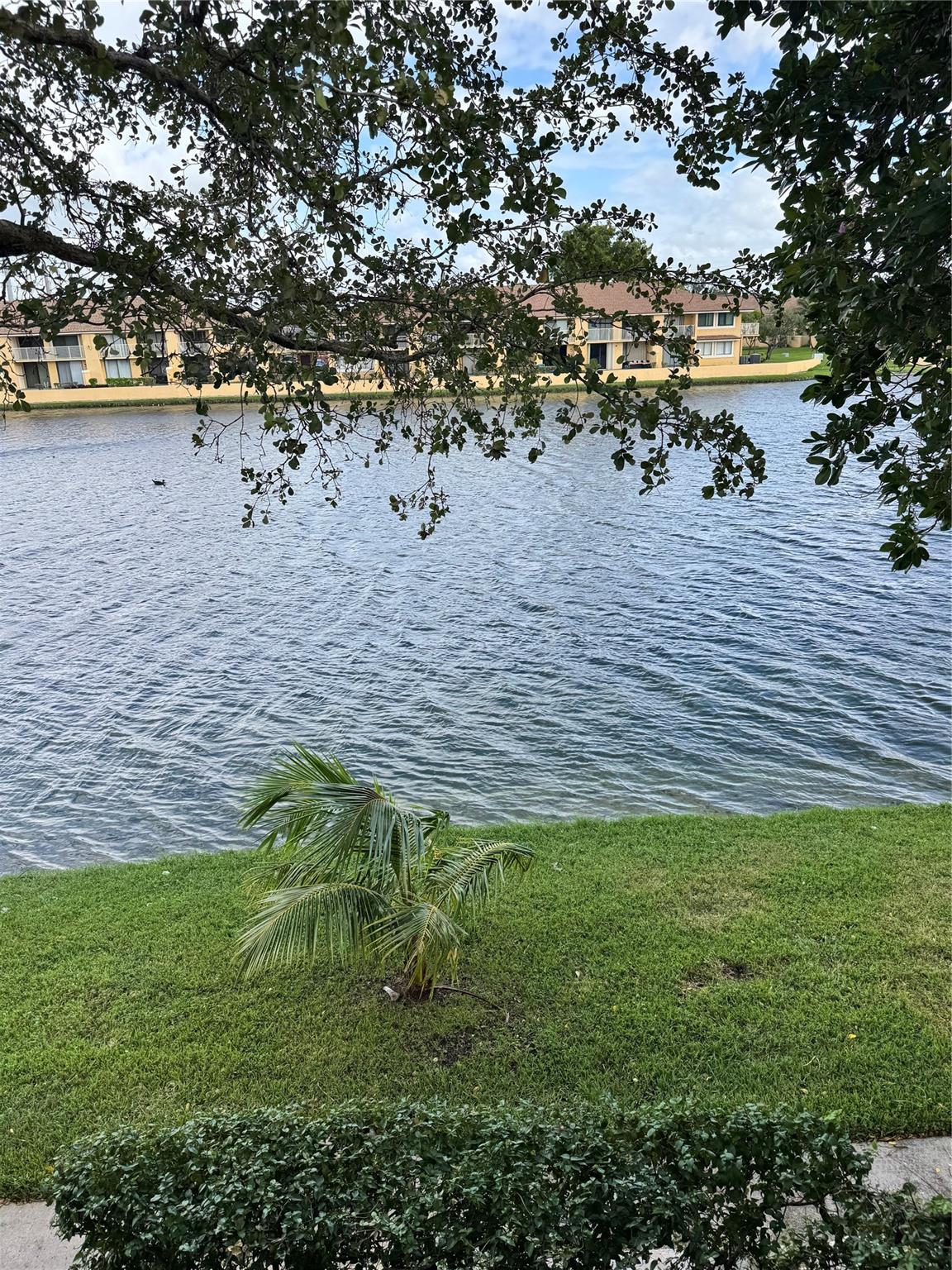 615 NW 210th Street, Miami, FL 33169