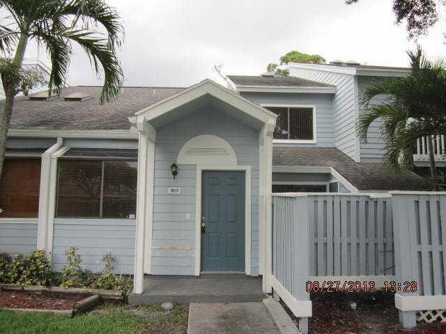 Photo for 1811 Racquet Court, 1811, North Lauderdale, FL 33068 - listing #FX-10489626 1811 Racquet Court, 1811, North Lauderdale, FL 33068