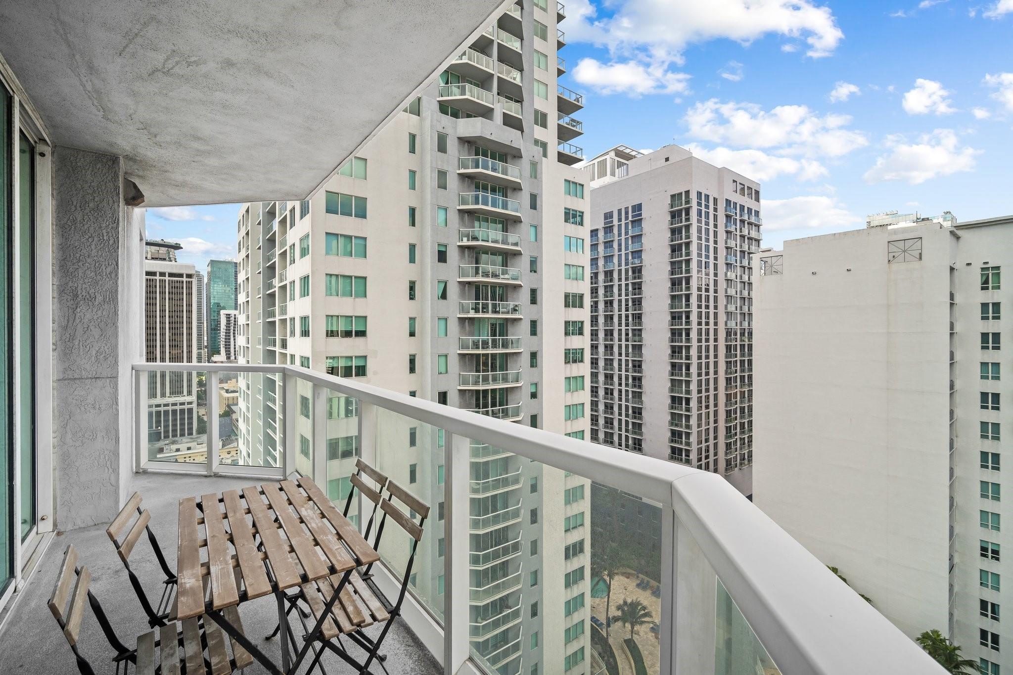 Photo for 244 Biscayne Boulevard, 2210, Miami, FL 33132 - Listing #FX-10509916 244 Biscayne Boulevard, 2210, Miami, FL 33132