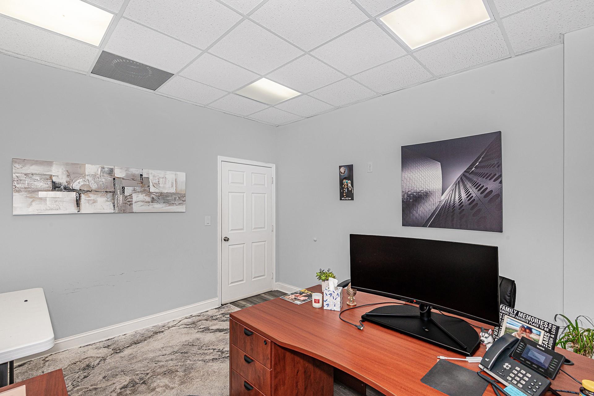 7301 Wiles Road 203, Coral Springs, FL 33067