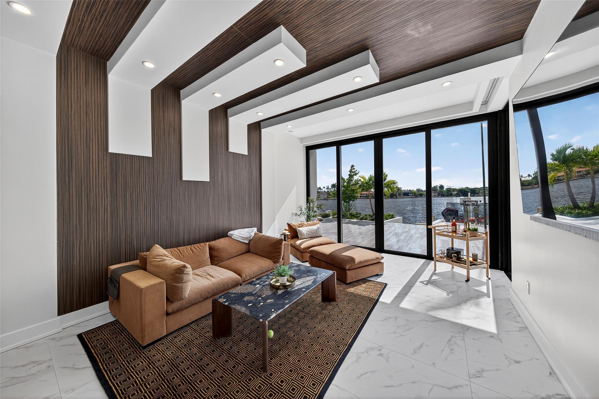 1845 SE 7th Street, Fort Lauderdale, FL 33316