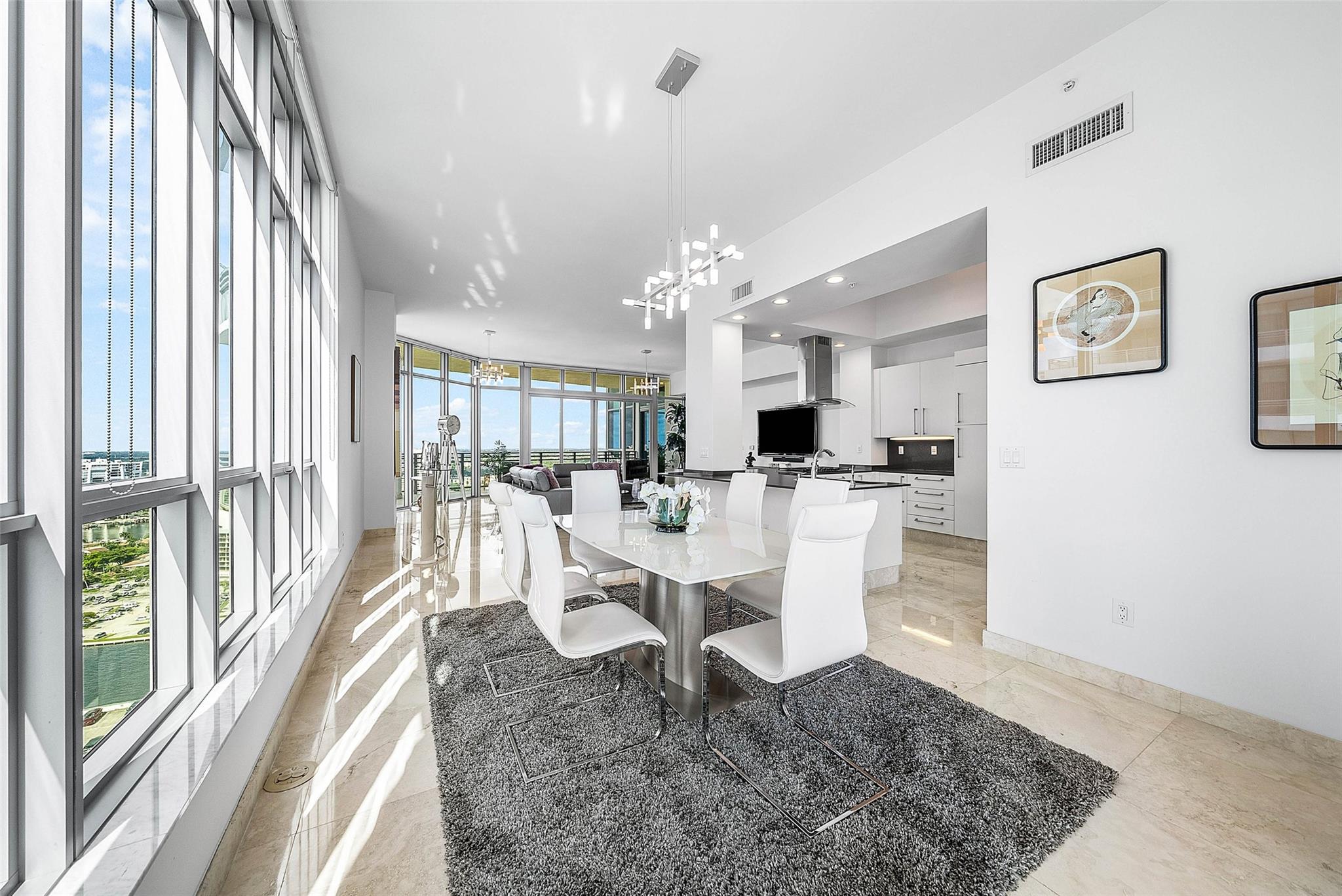Photo for 3535 S Ocean Drive, 2605, Hollywood, FL 33019 - Listing #FX-10526434 3535 S Ocean Drive, 2605, Hollywood, FL 33019